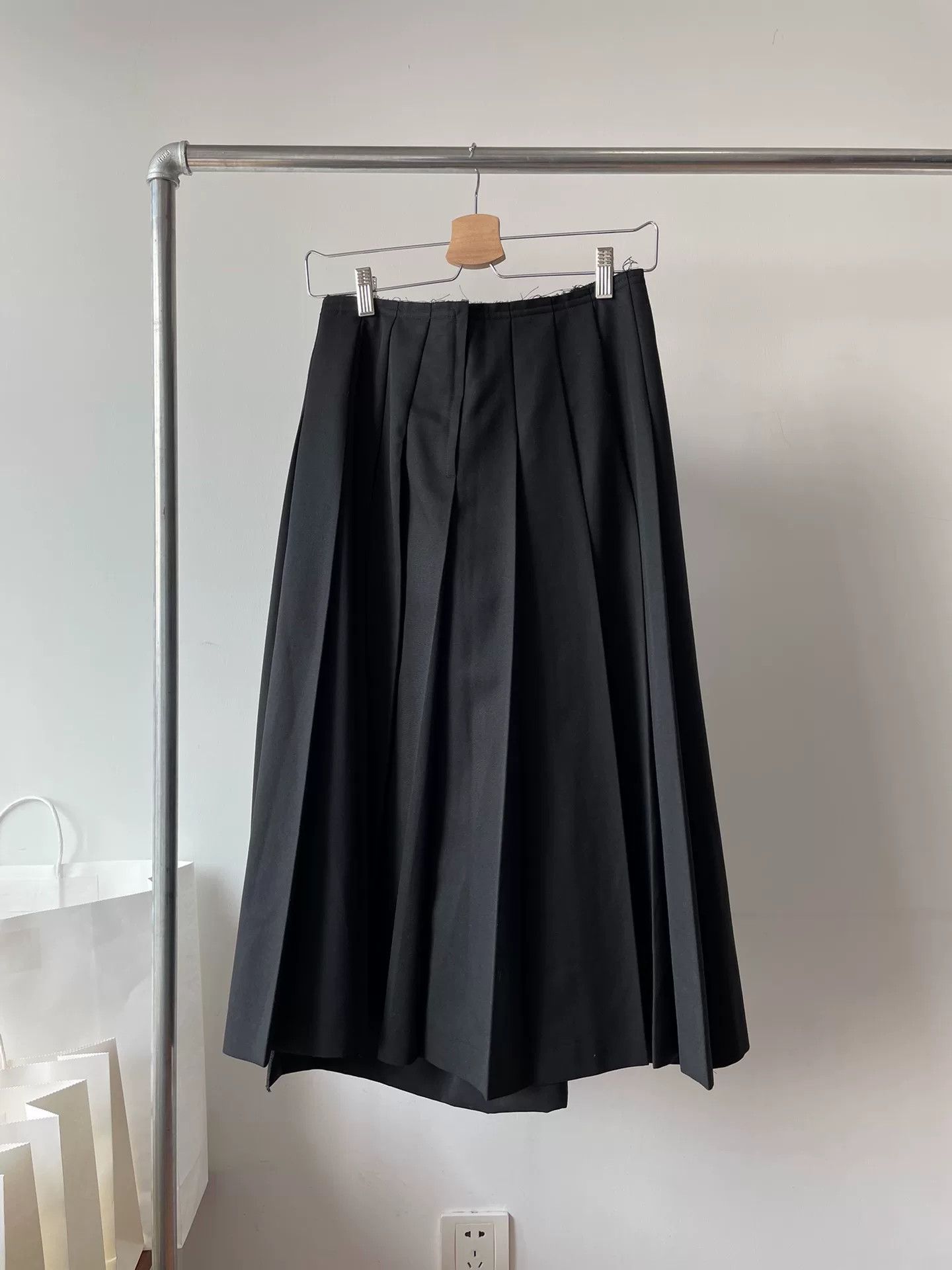 Comme des Garcons Comme des Garcons Bow Skirt Size 29" - 2 Thumbnail