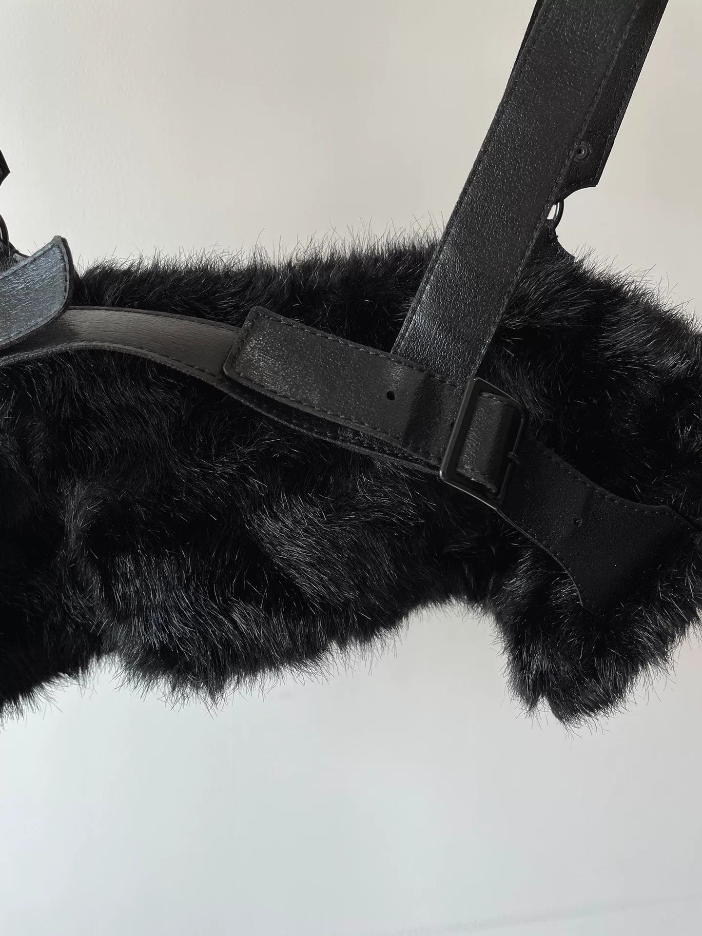 Noir Kei Ninomiya Noir Kei Ninomiya Fuzzy Vest Size S / US 4 / IT 40 - 4 Thumbnail