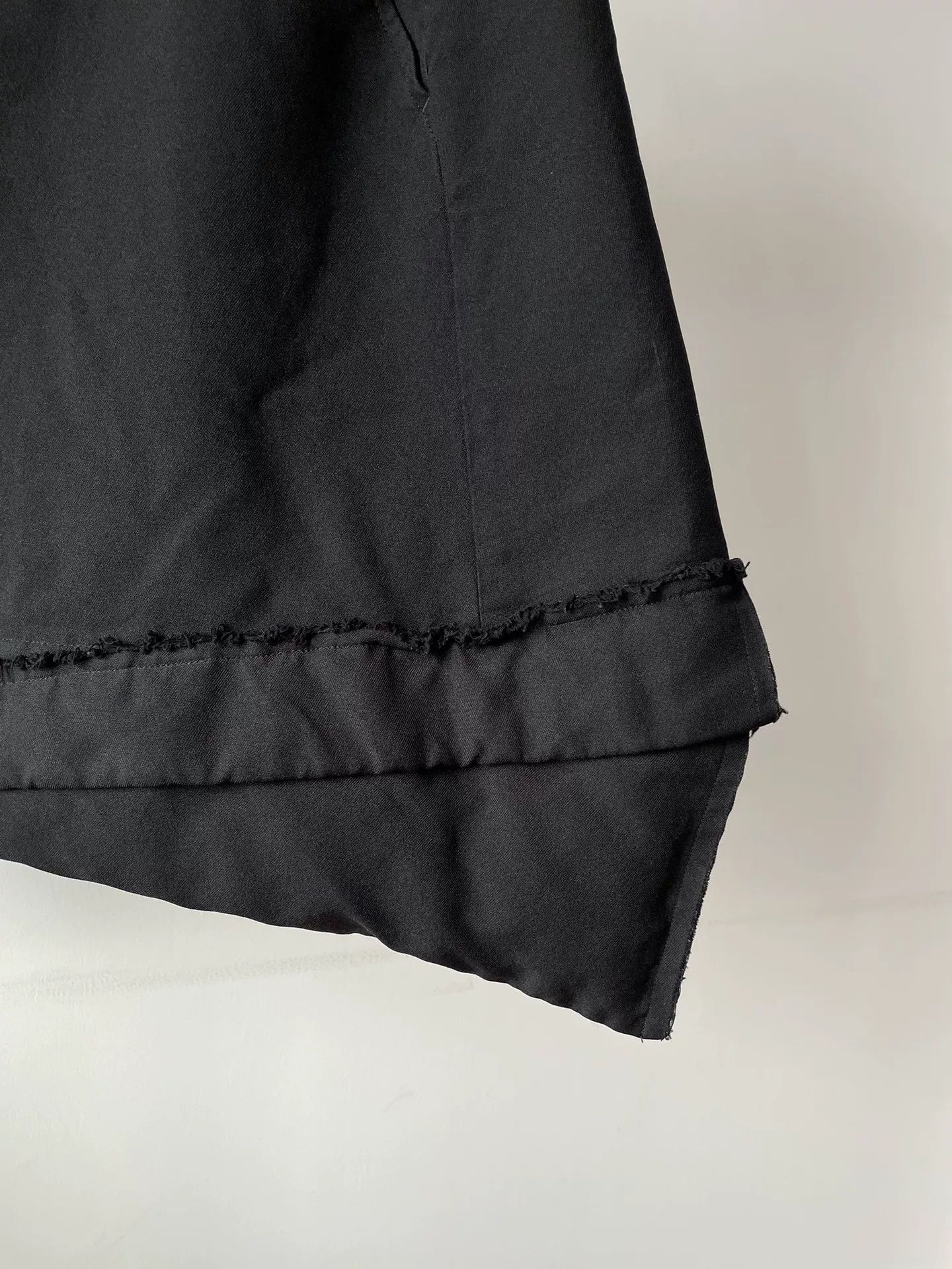 Comme des Garcons Comme des Garcons Padded Short Skirt Size 34" / US 12 / IT 48 - 3 Thumbnail