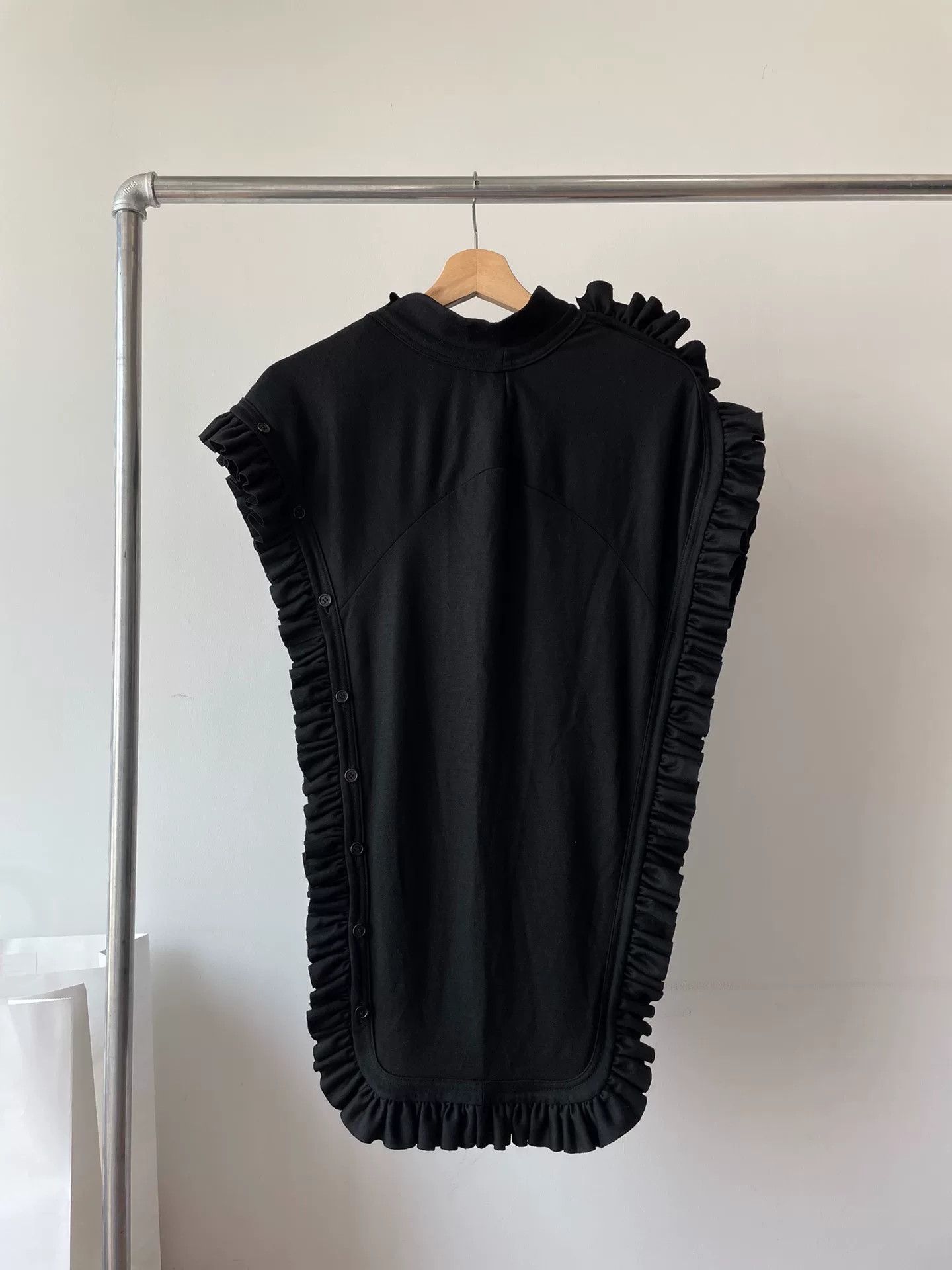 Noir Kei Ninomiya Noir Kei Ninomiya Ruffle Top Size M / US 6-8 / IT 42-44 - 2 Thumbnail