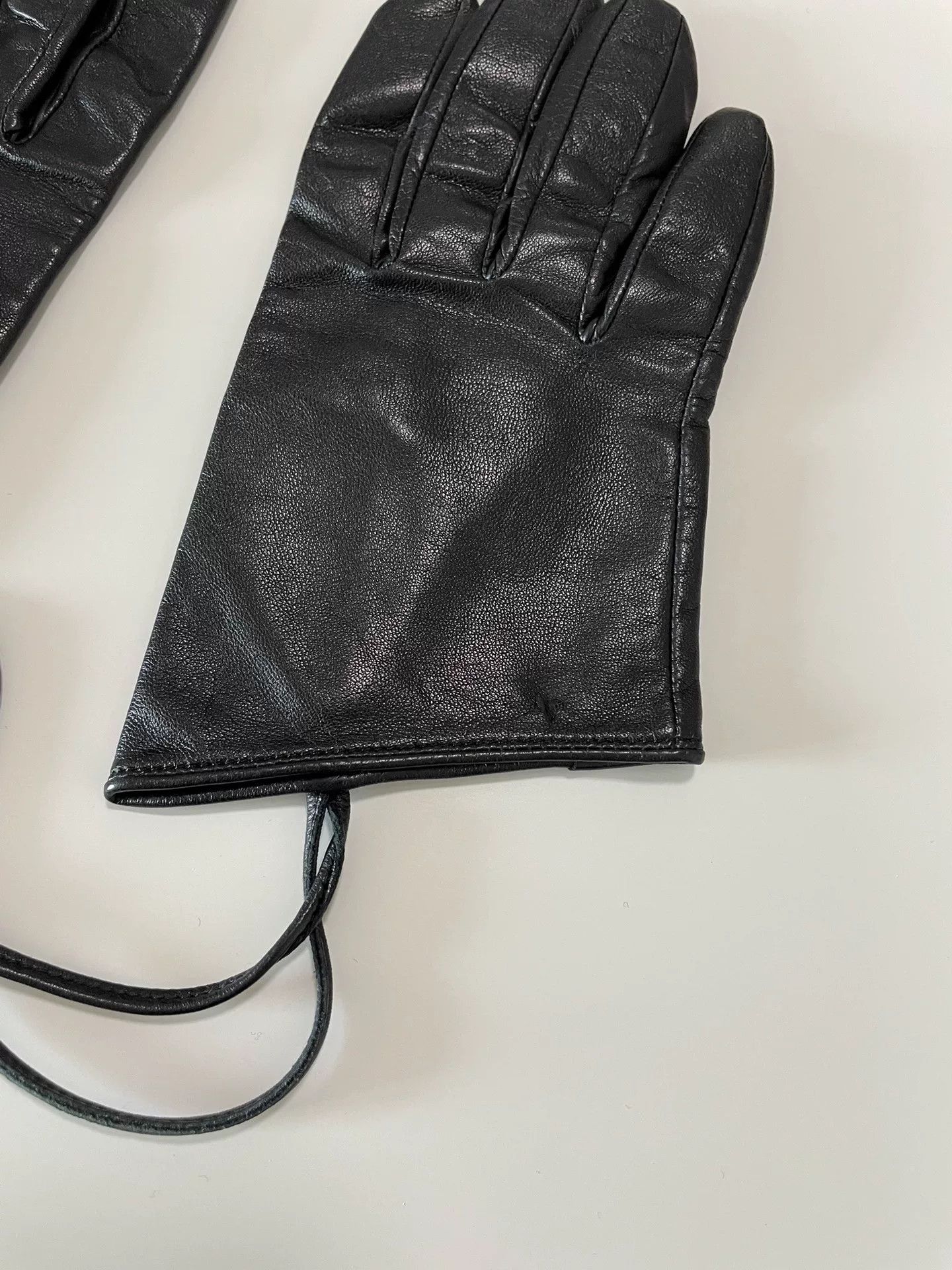 Yohji Yamamoto Yohji Yamamoto Black Leather Gloves Size ONE SIZE - 3 Thumbnail