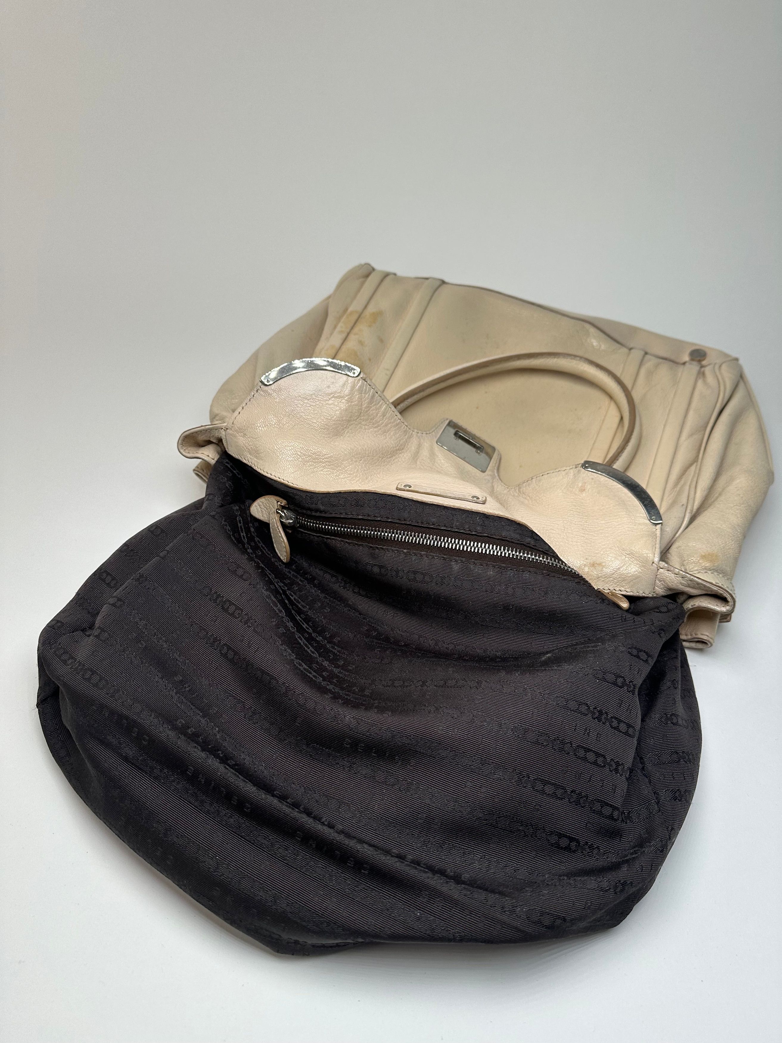 Celine Vintage Paris Leather Handbag Grey Size ONE SIZE - 3 Thumbnail