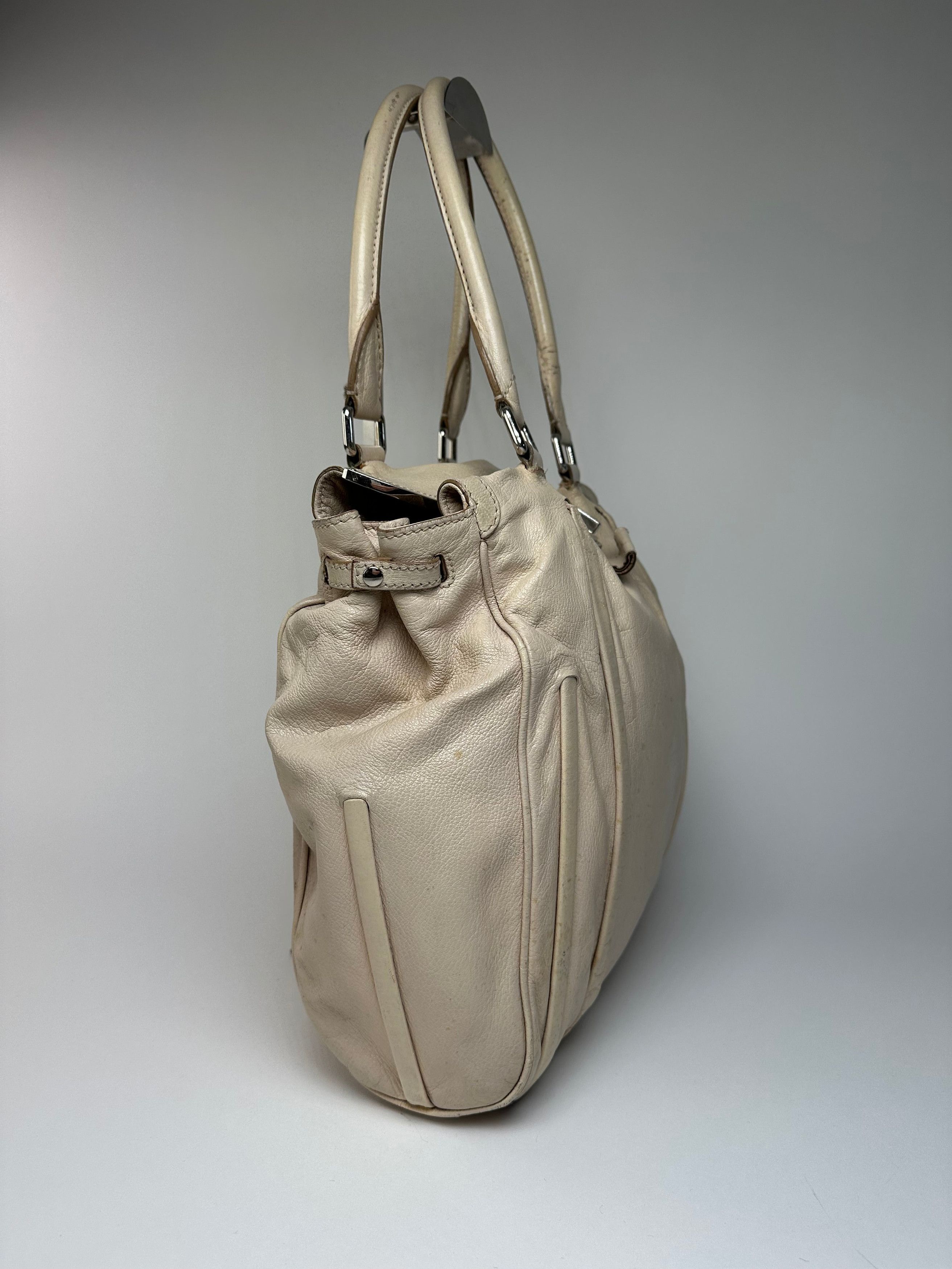 Celine Vintage Paris Leather Handbag Grey Size ONE SIZE - 7 Thumbnail