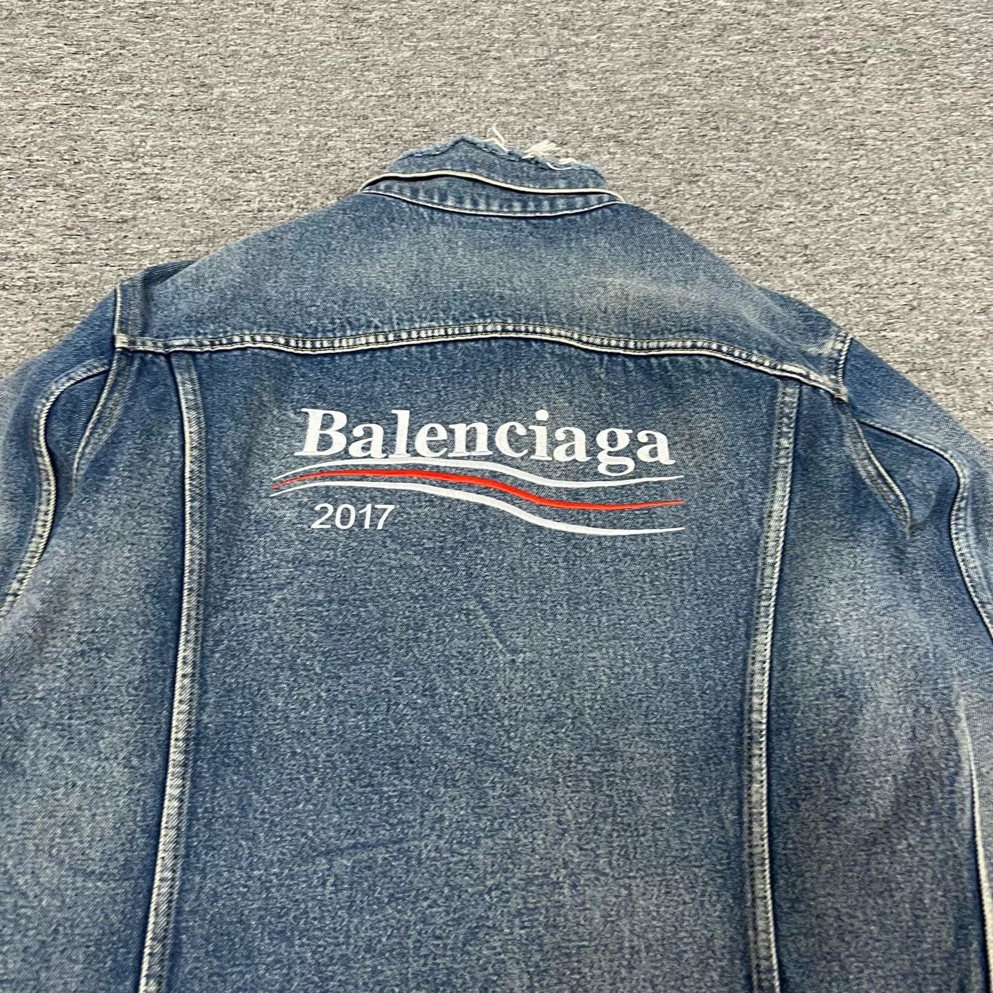 Balenciaga Balenciaga Embroidered Cola Denim Jacket Size US M / EU 48-50 / 2 - 5 Thumbnail