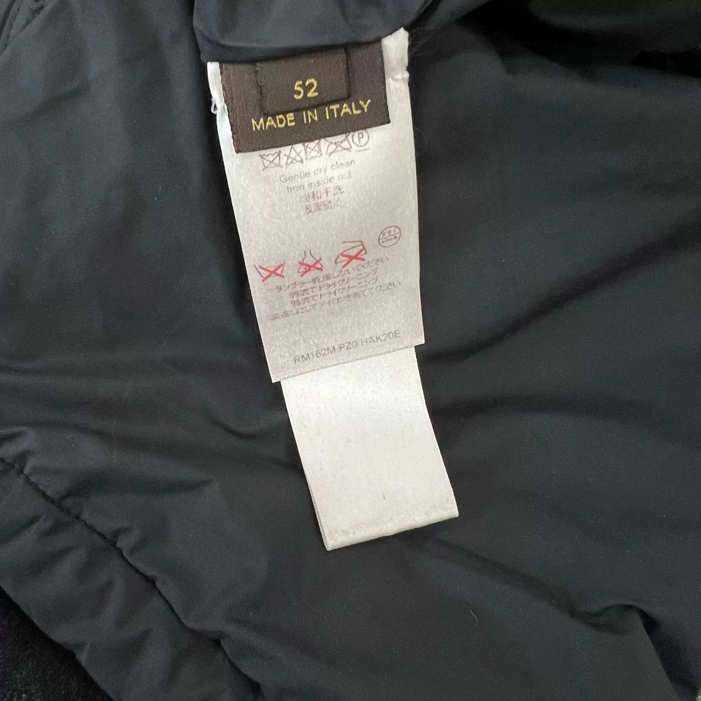 Louis Vuitton Louis Vuitton Embroidered Logo Long Trench Coat Size US L / EU 52-54 / 3 - 7 Thumbnail