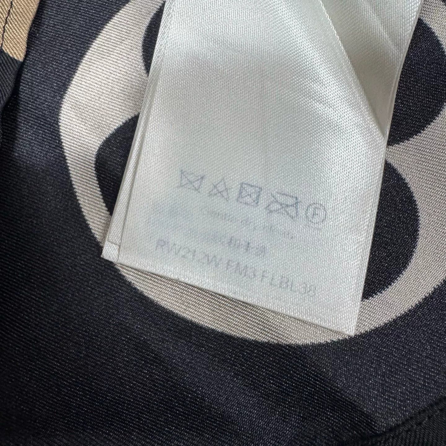 Louis Vuitton Louis Vuitton Limited Edition Silk Shirt Size US XXS / EU 40 - 6 Thumbnail
