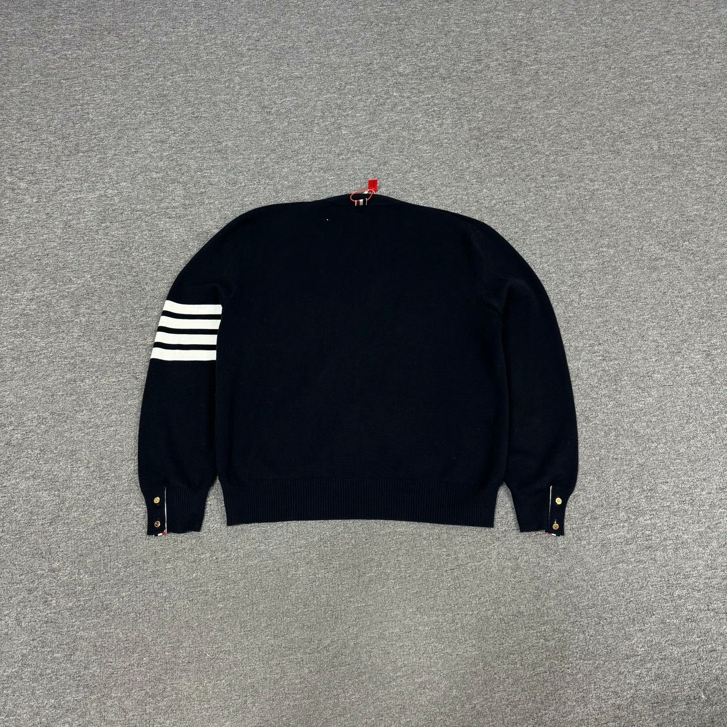 Thom Browne Thom Browne TB Four-Stripe Thick Knit Cardigan Size US XXL / EU 58 / 5 - 2 Thumbnail