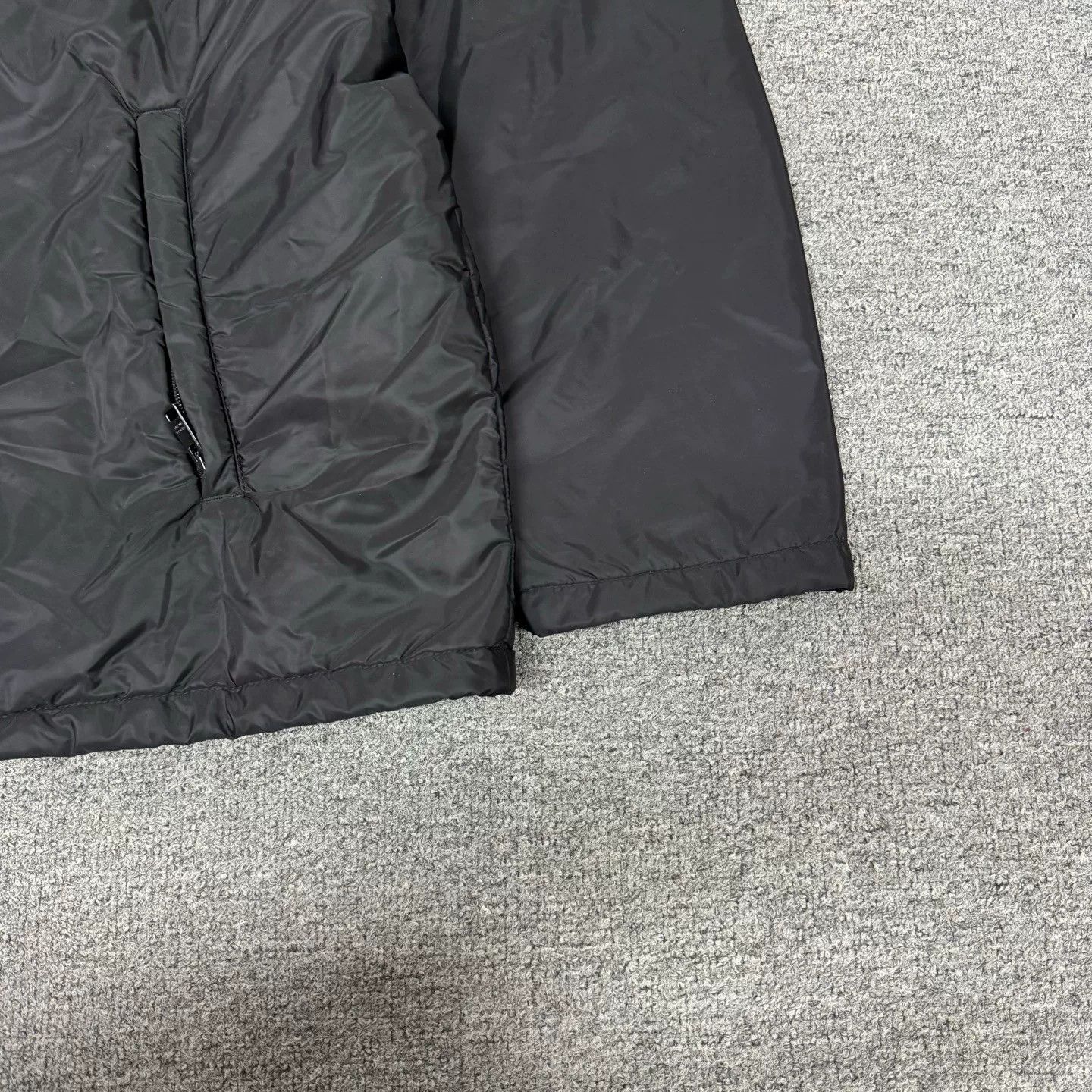 Prada Prada Triangle Logo Recycled Nylon Puffer Jacket Size US XXL / EU 58 / 5 - 3 Thumbnail