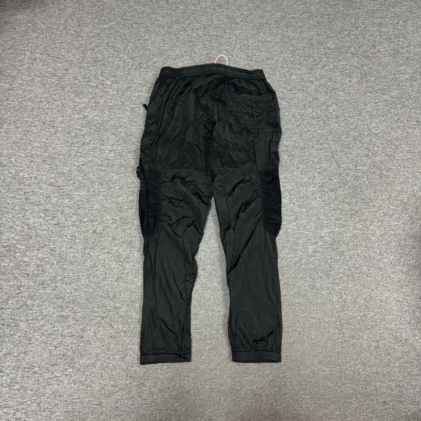 Stone Island Stone Island Metallic Nylon Straight Cargo Pants Size US 34 / EU 50 - 2 Thumbnail