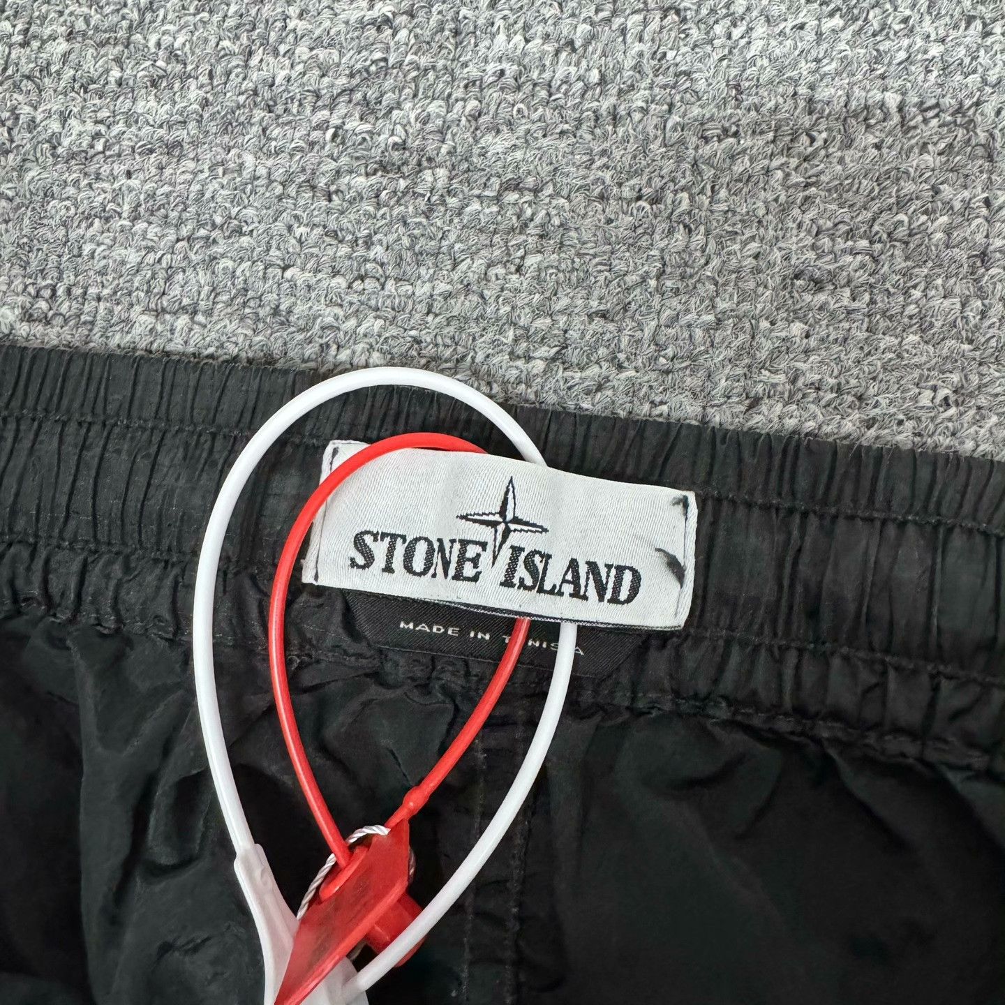 Stone Island Stone Island Metallic Nylon Straight Cargo Pants Size US 34 / EU 50 - 6 Thumbnail