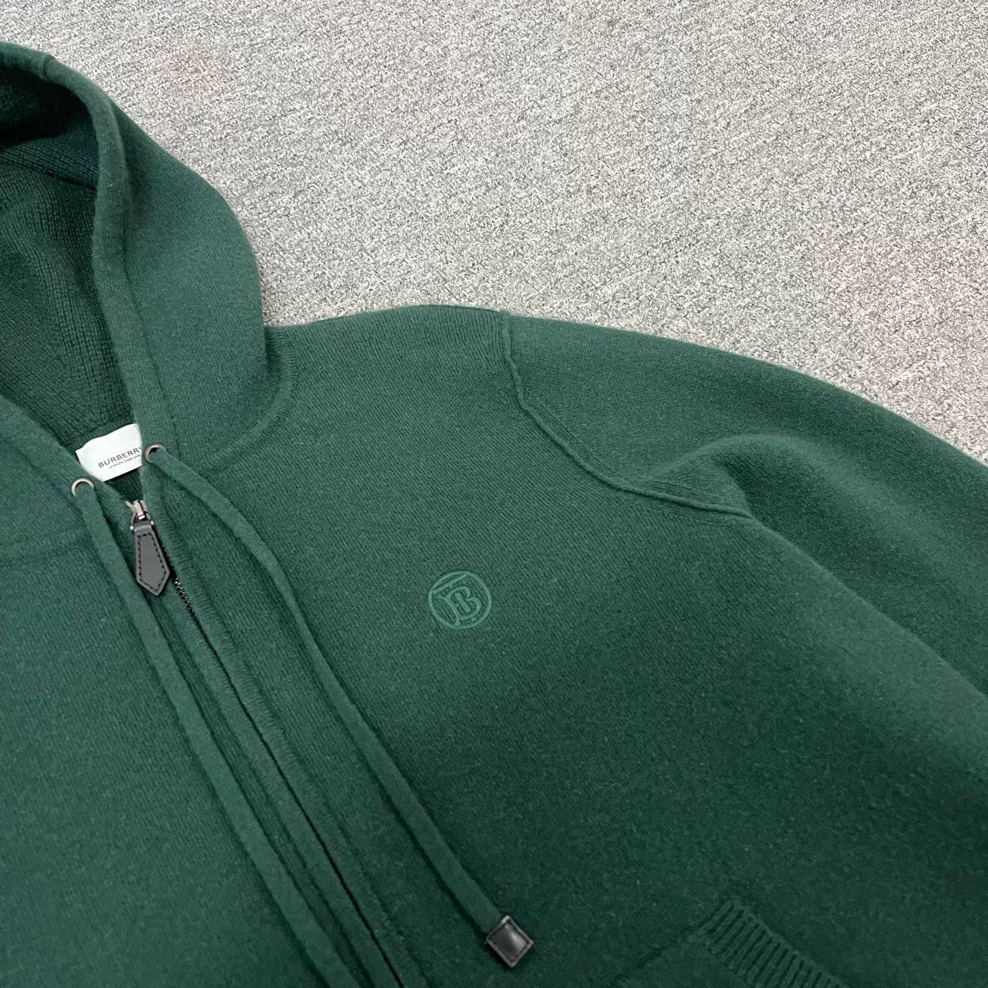 Burberry Burberry Cashmere Knit Zip Hoodie Jacket Size US L / EU 52-54 / 3 - 5 Thumbnail