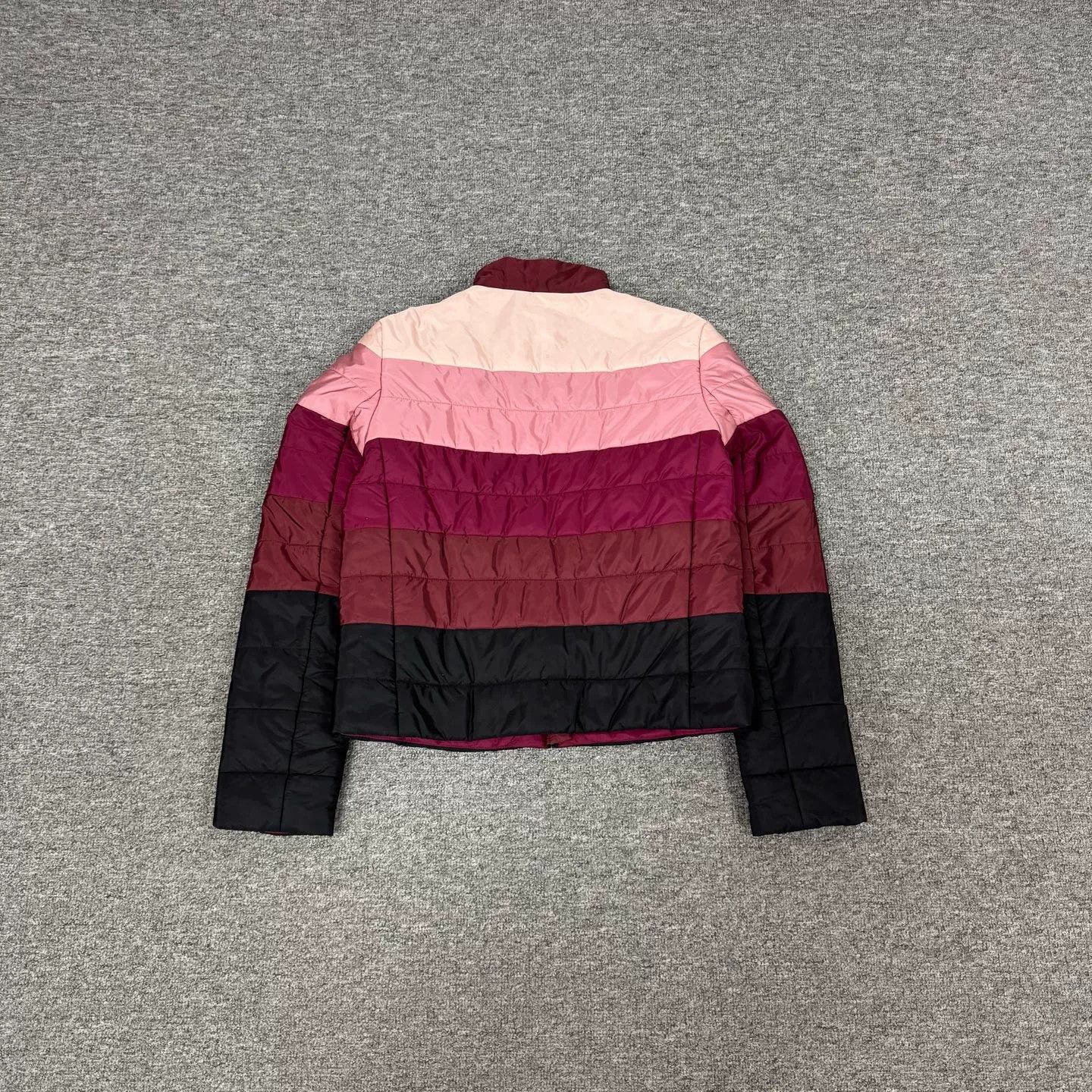 Miu Miu Miu Miu Gradient Stand Collar Down Jacket Size S / US 4 / IT 40 - 2 Thumbnail