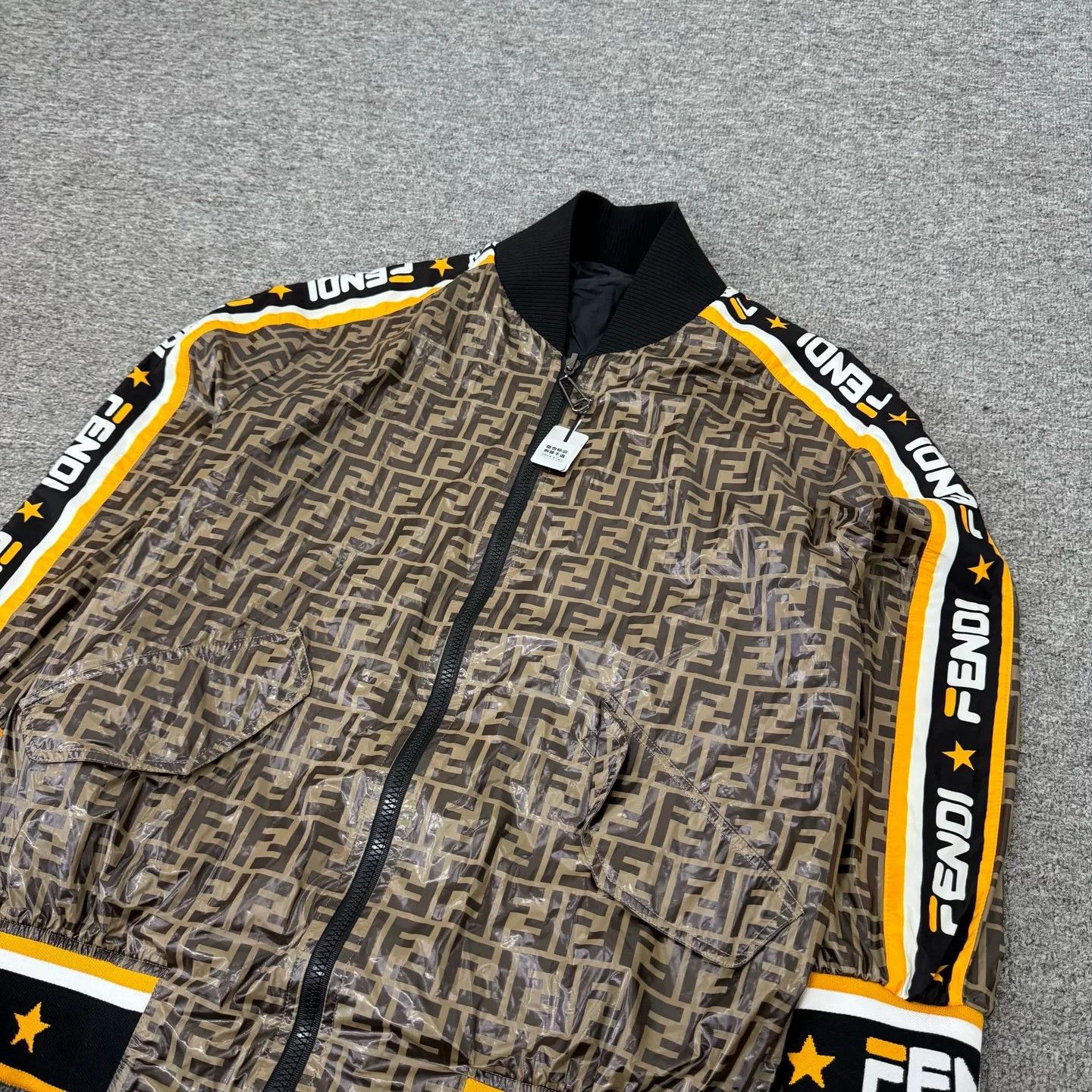 Fendi Fendi Double F Monogram Bomber Jacket Size US XXS / EU 40 - 4 Thumbnail