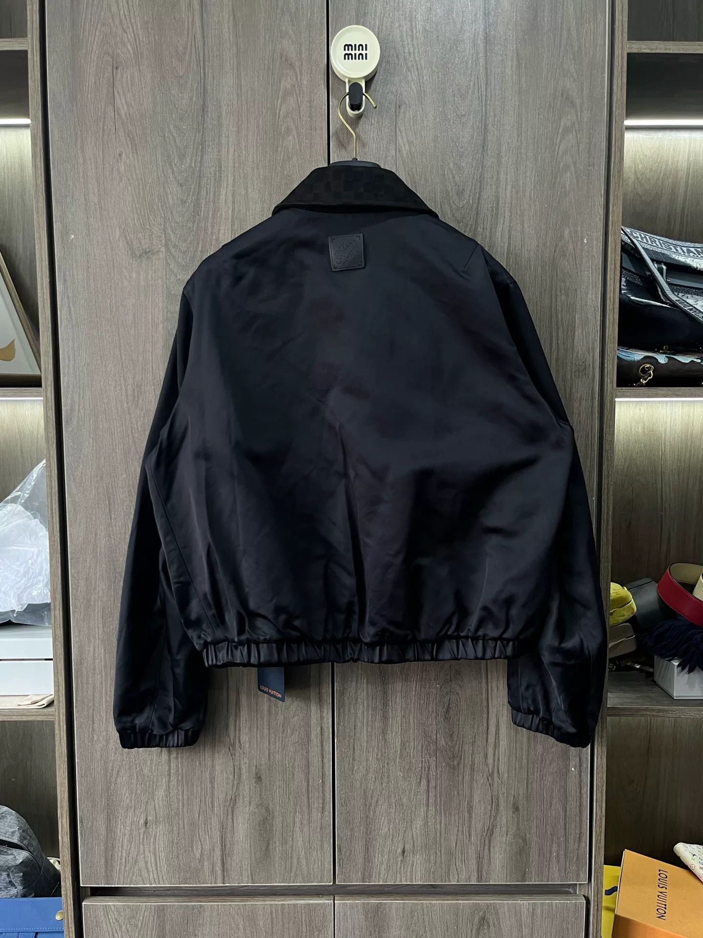 Louis Vuitton Louis Vuitton 2025 Reversible Logo Jacket Size US M / EU 48-50 / 2 - 2 Thumbnail