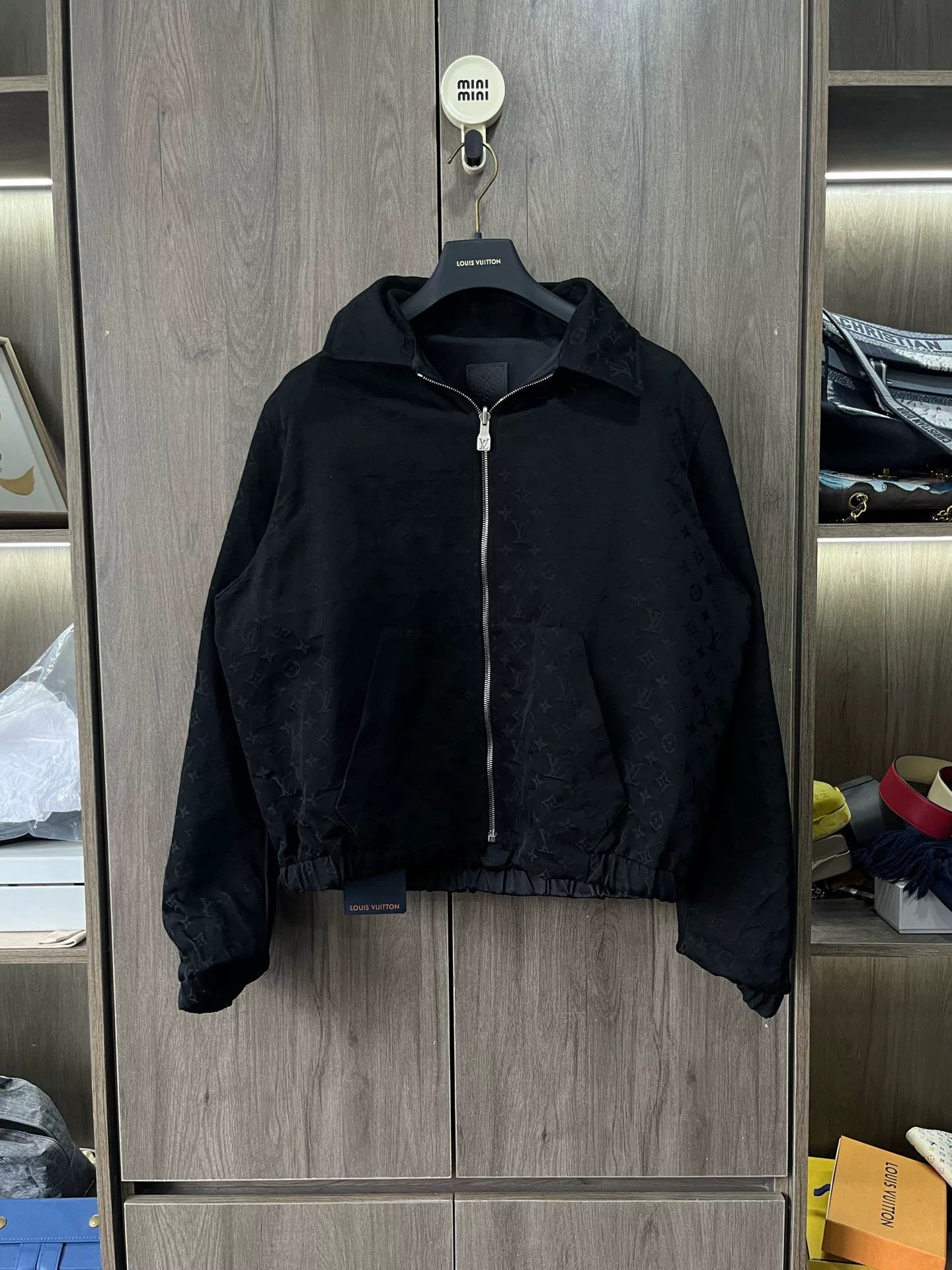 Louis Vuitton Louis Vuitton 2025 Reversible Logo Jacket Size US M / EU 48-50 / 2 - 5 Thumbnail