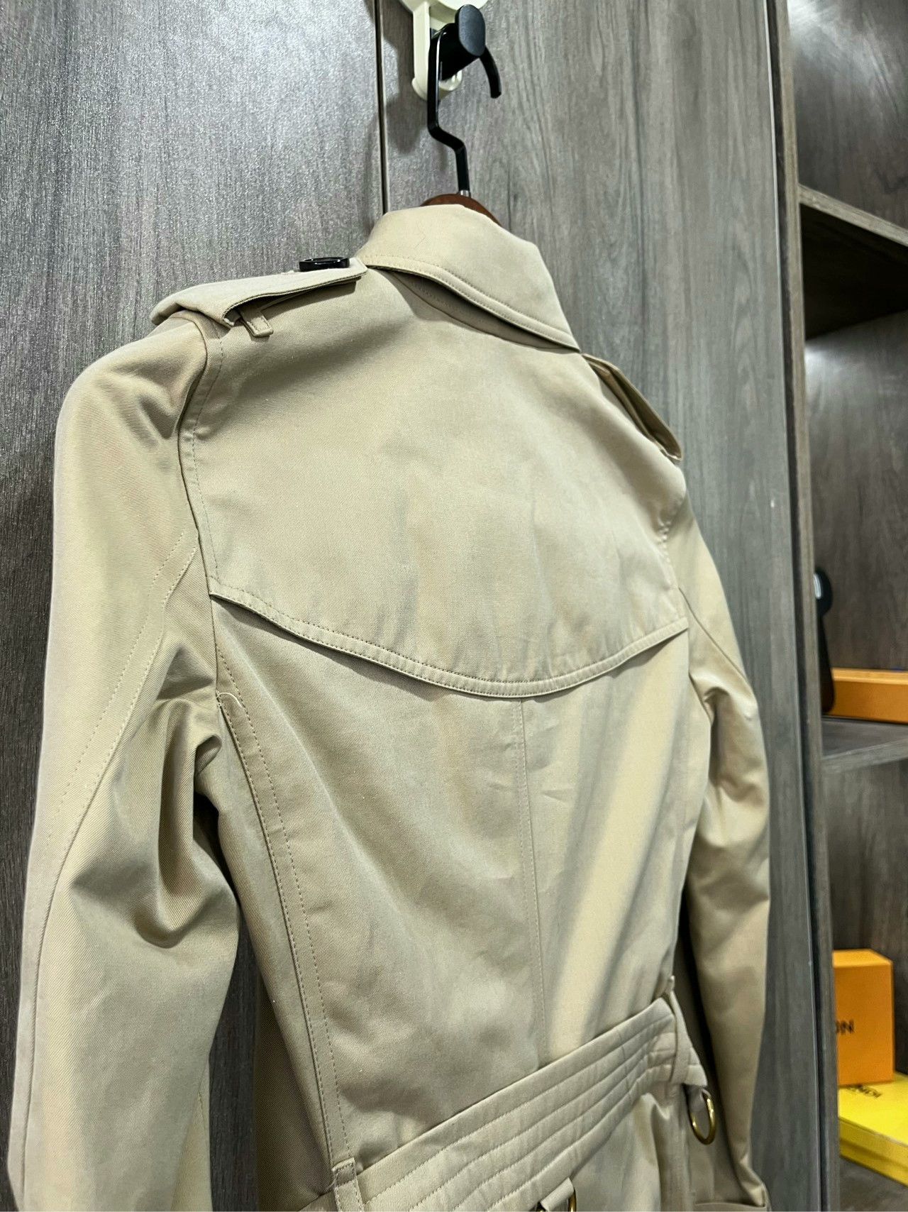 Burberry Burberry Classic Double-Breasted Trench Coat Size XS / US 0-2 / IT 36-38 - 7 Thumbnail