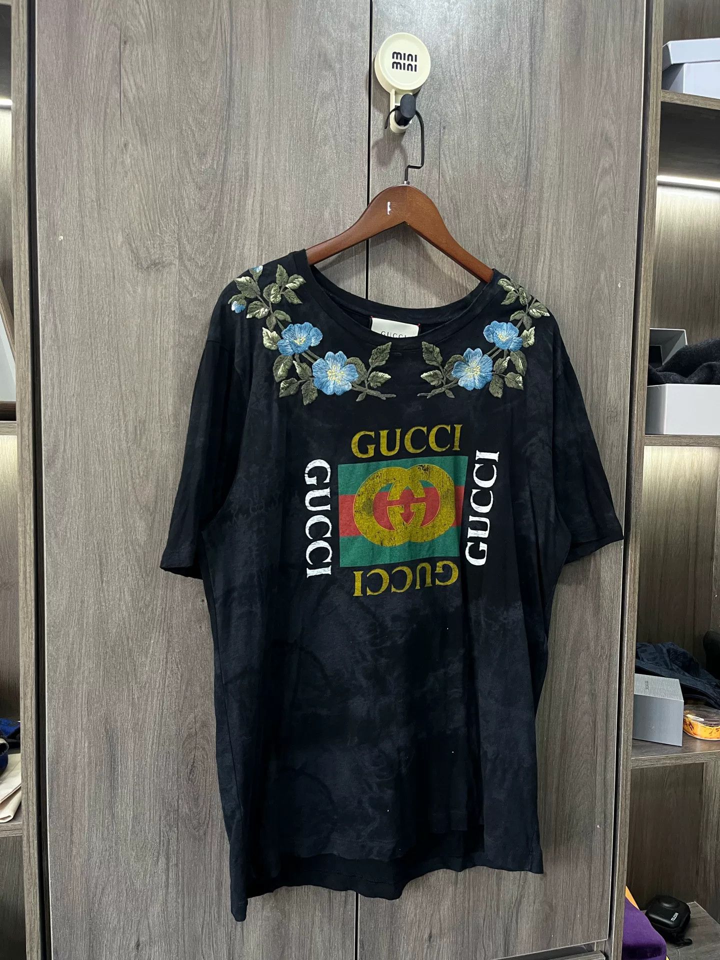 Gucci Gucci Embroidered Tie-Dye Short Sleeve Size US XL / EU 56 / 4 - 2 Thumbnail