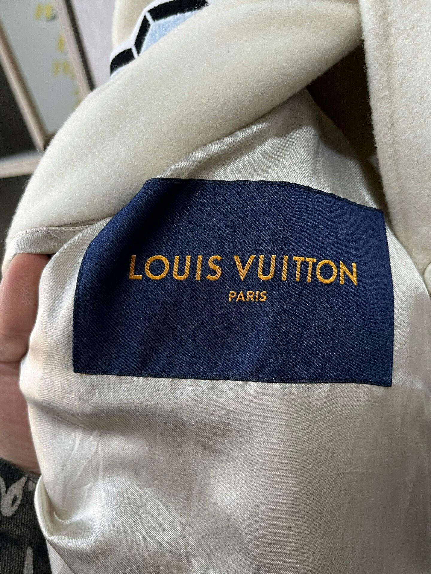 Louis Vuitton Louis Vuitton Bugs Bunny Baseball Jacket Size US M / EU 48-50 / 2 - 3 Thumbnail