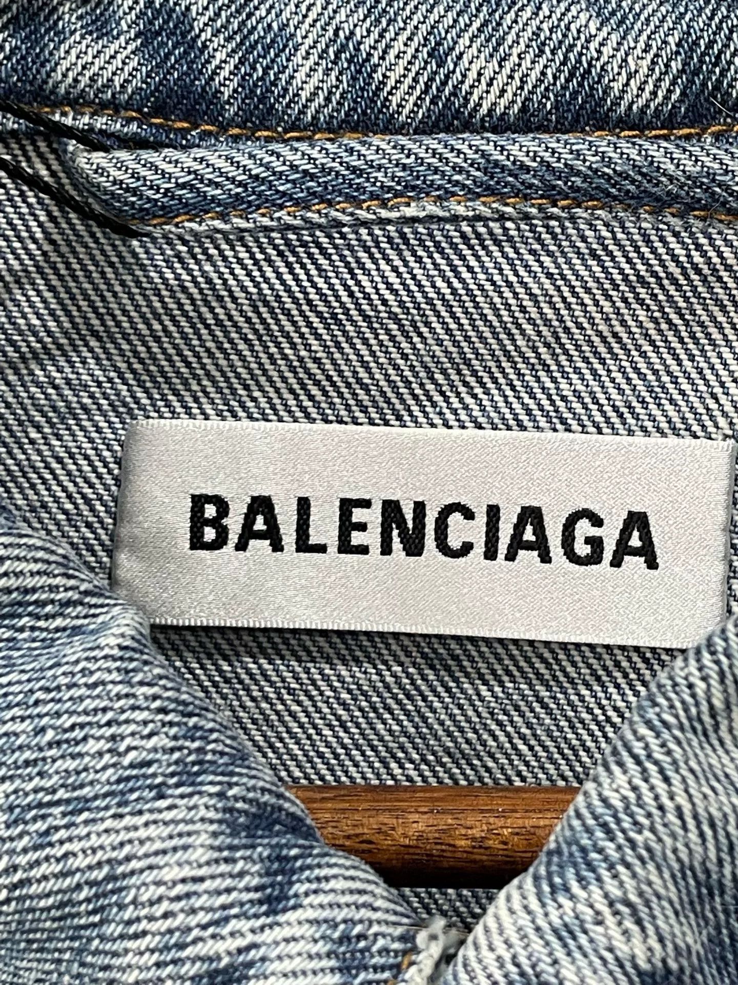 Balenciaga Balenciaga Collar Embroidered Denim Jacket Size XXS / US 00 / IT 34 - 8 Thumbnail