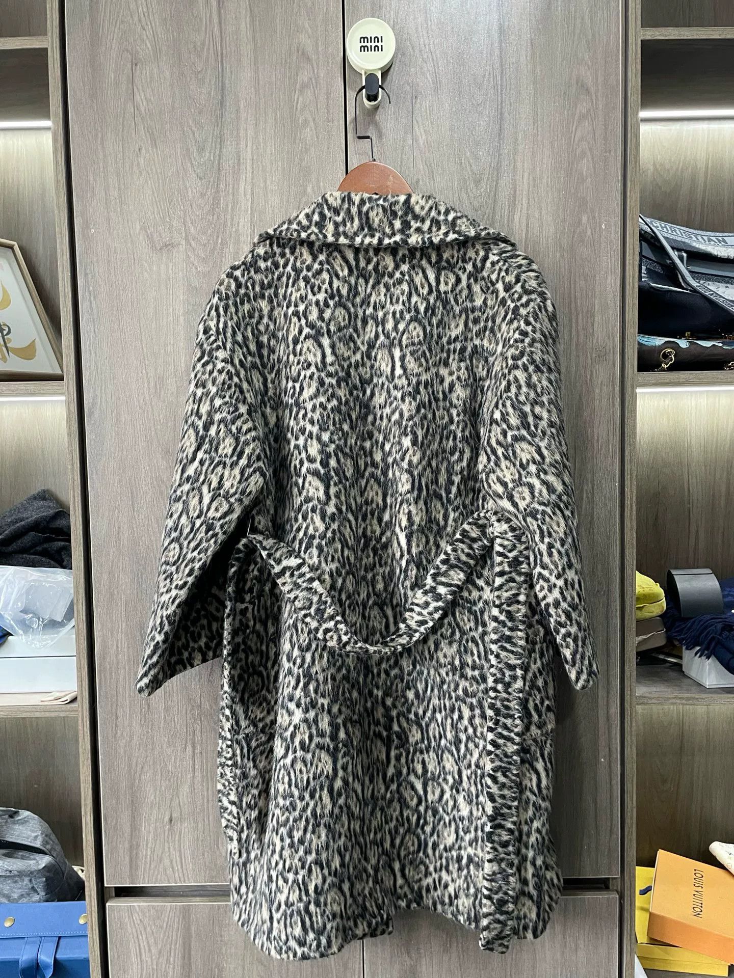 Max Mara MaxMara Leopard Print Coat Size XS / US 0-2 / IT 36-38 - 2 Thumbnail