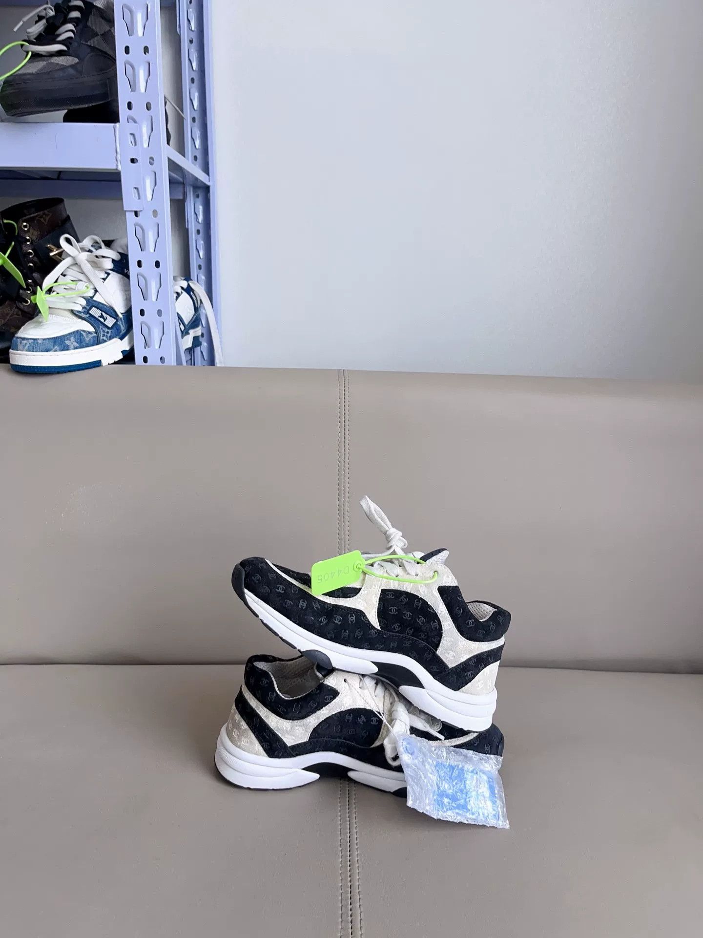 Chanel Chanel Black White Panda CC Print Sneakers Size US 6 / IT 36 - 4 Thumbnail