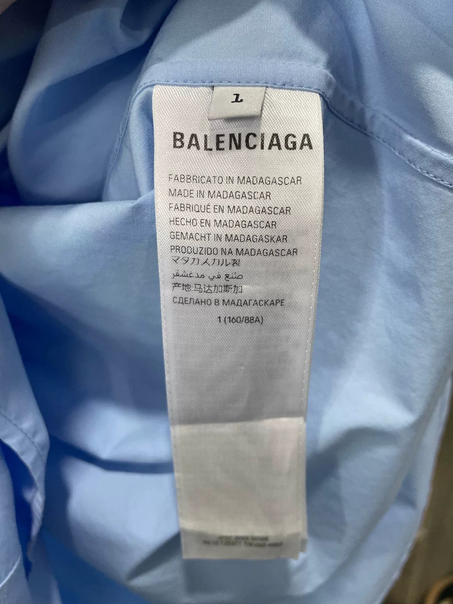 Balenciaga Balenciaga Back Print Solid Long-Sleeve Shirt Size US S / EU 44-46 / 1 - 7 Thumbnail