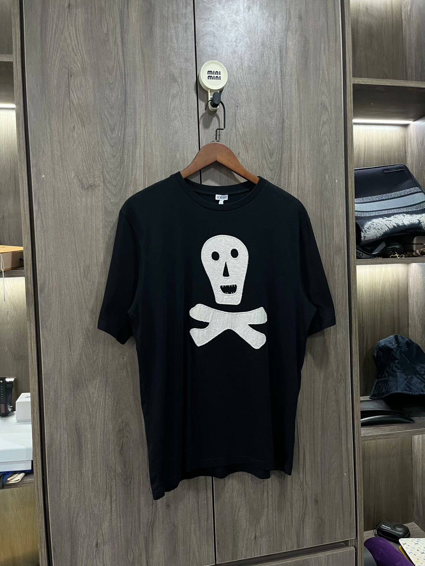 Loewe LOEWE Discontinued Skull Short Sleeve Size US L / EU 52-54 / 3 - 4 Thumbnail