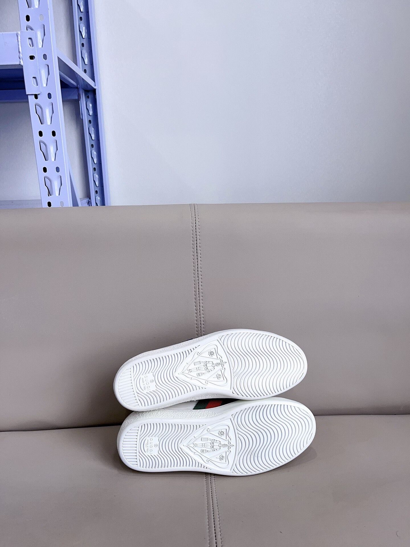 Gucci Gucci Three Little Pigs Sneakers Size 40.5 Size US 7.5 / EU 40-41 - 7 Thumbnail