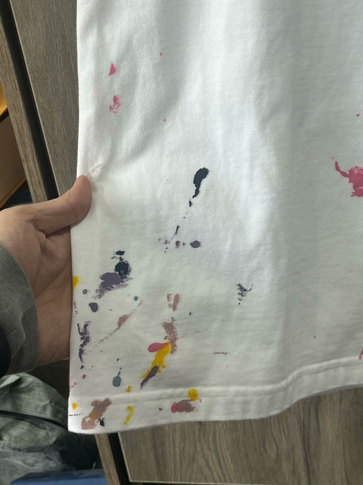Dior Dior White Graffiti Logo Short-Sleeve Tee Size XS / US 0-2 / IT 36-38 - 3 Thumbnail