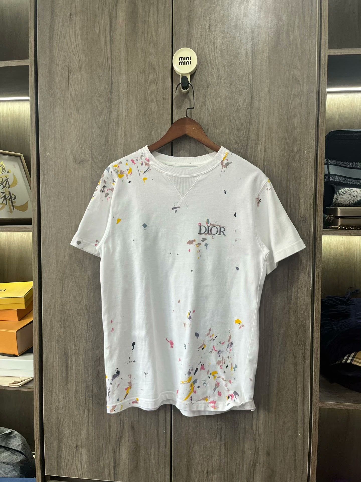 Dior Dior White Graffiti Logo Short-Sleeve Tee Size XS / US 0-2 / IT 36-38 - 6 Thumbnail
