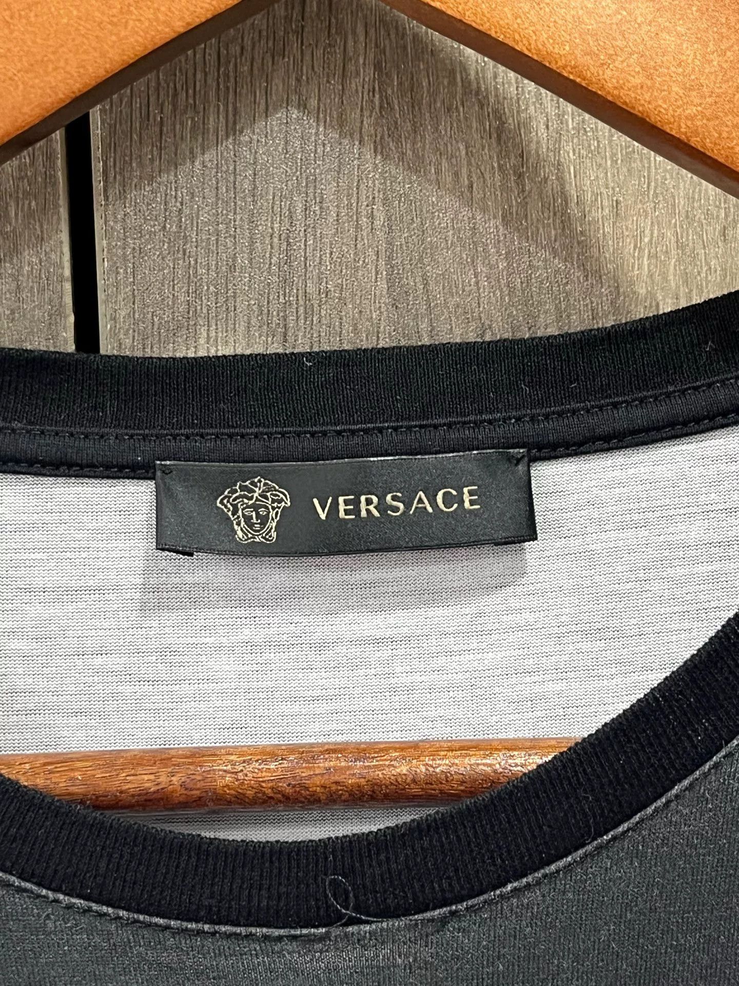 Versace Versace Men's Blue Greek Mythology Print T-shirt Size US M / EU 48-50 / 2 - 7 Thumbnail
