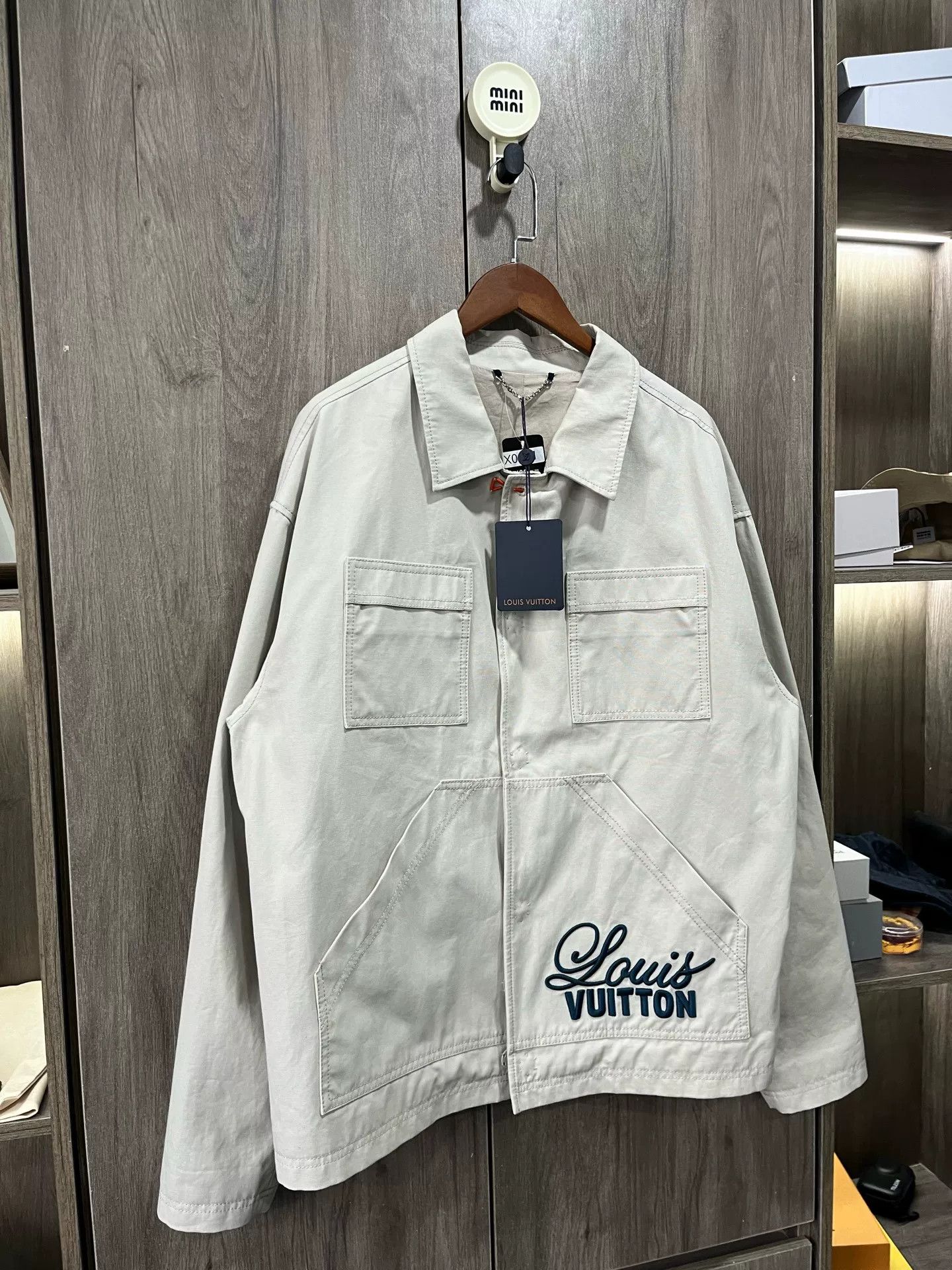 Louis Vuitton Louis Vuitton Embroidered Logo Utility Jacket Size US M / EU 48-50 / 2 - 7 Thumbnail