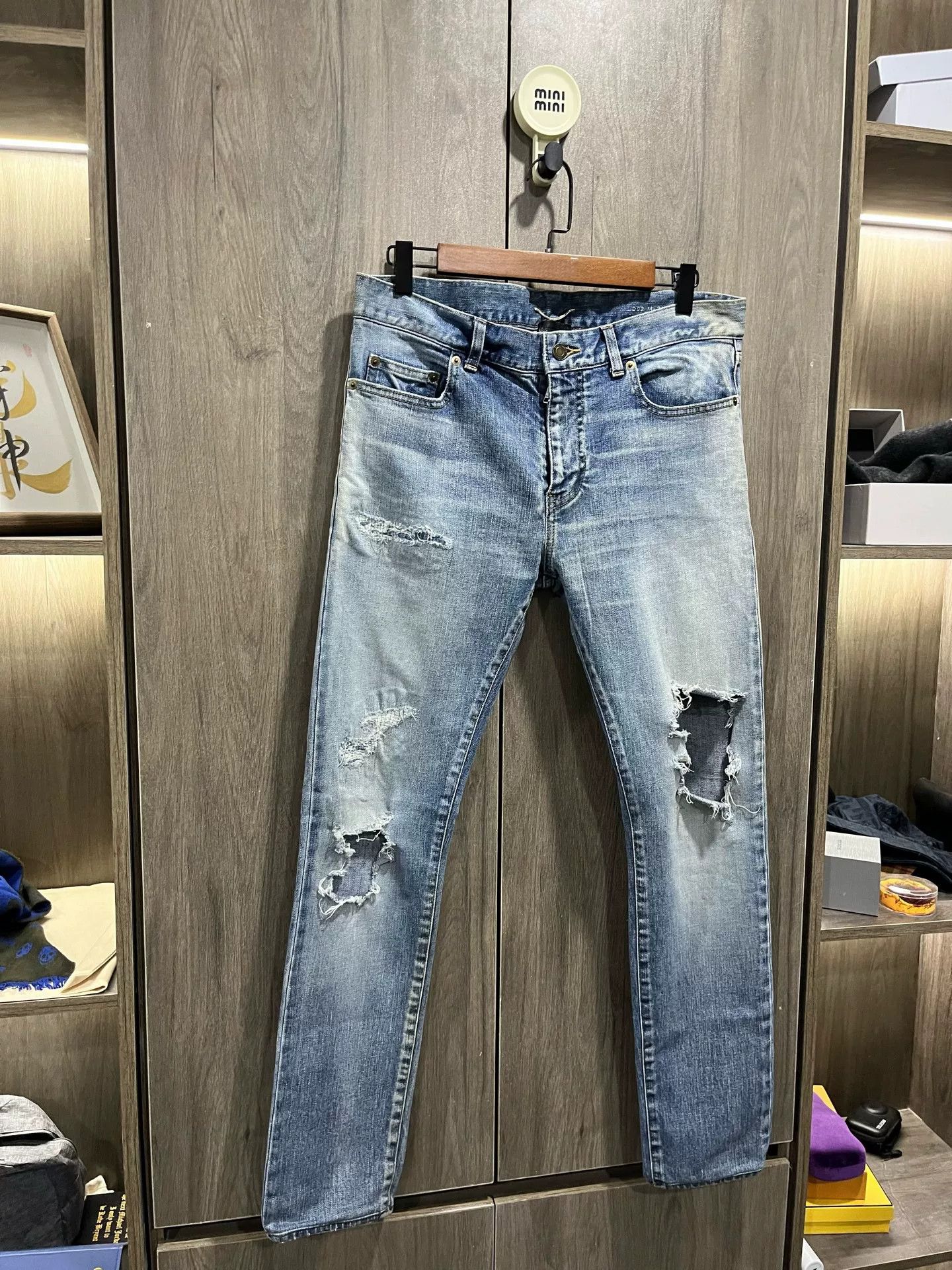 Saint Laurent Paris Saint Laurent D02 Distressed Blue Jeans Size US 32 / EU 48 - 2 Thumbnail