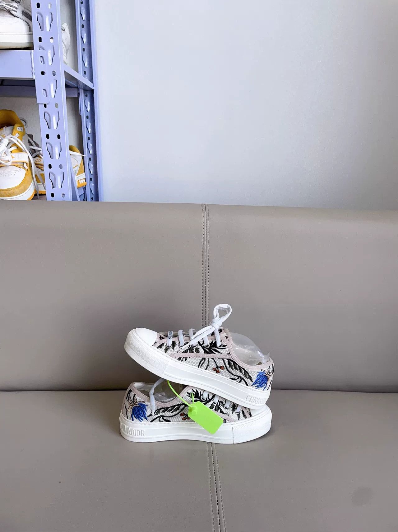 Dior Dior Floral Embroidery Sneakers Size US 4.5 / IT 34.5 - 3 Thumbnail