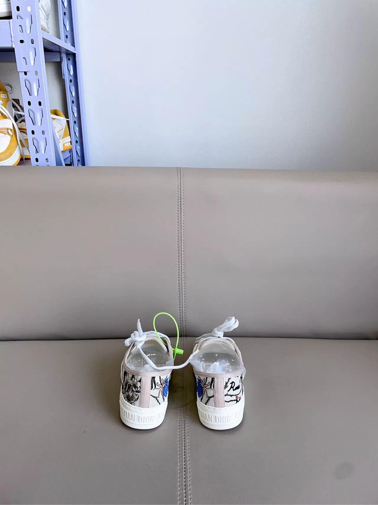 Dior Dior Floral Embroidery Sneakers Size US 4.5 / IT 34.5 - 5 Thumbnail