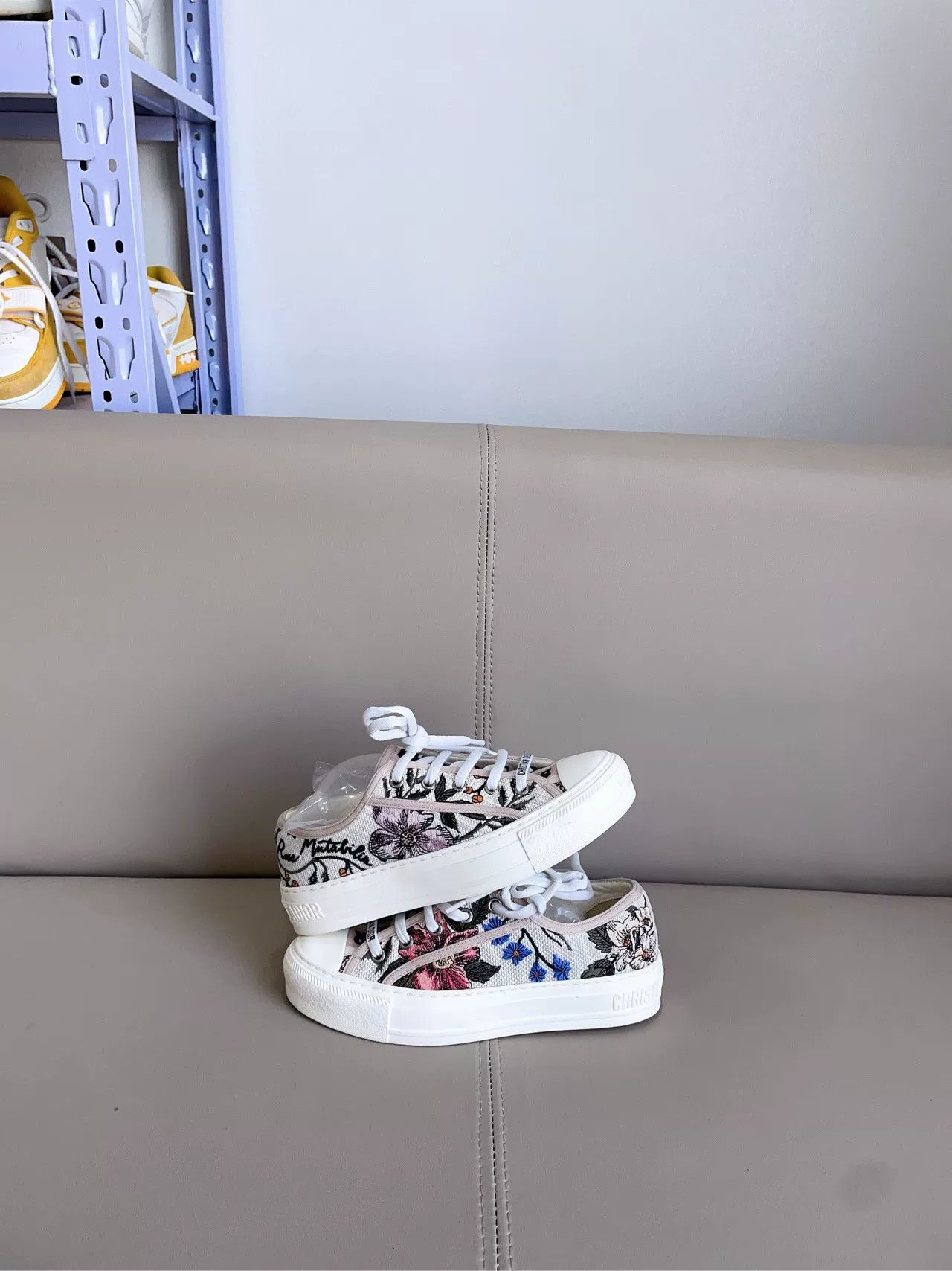 Dior Dior Floral Embroidery Sneakers Size US 4.5 / IT 34.5 - 7 Thumbnail