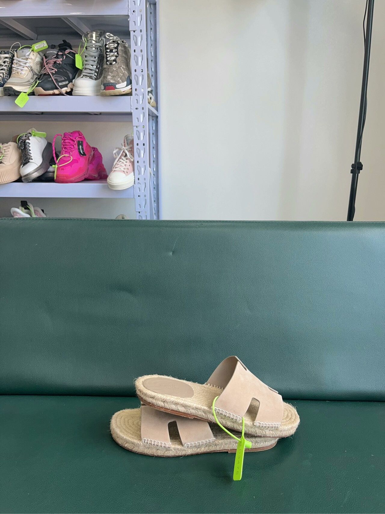 Hermes Hermès Straw Slippers Size 40 Size US 7 / EU 40 - 9 Thumbnail