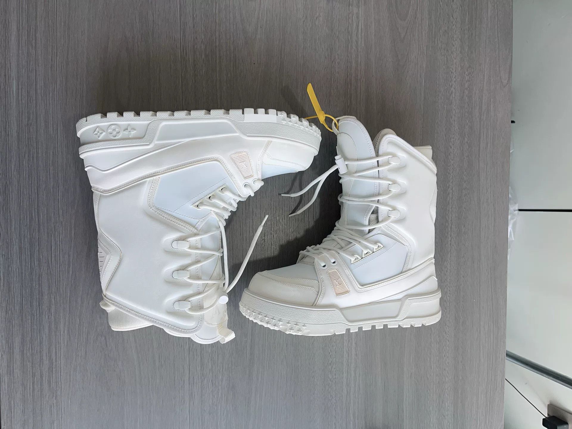 Louis Vuitton Louis Vuitton LV Trainer MAXI Snow Boots Size US 8 / EU 41 - 7 Thumbnail
