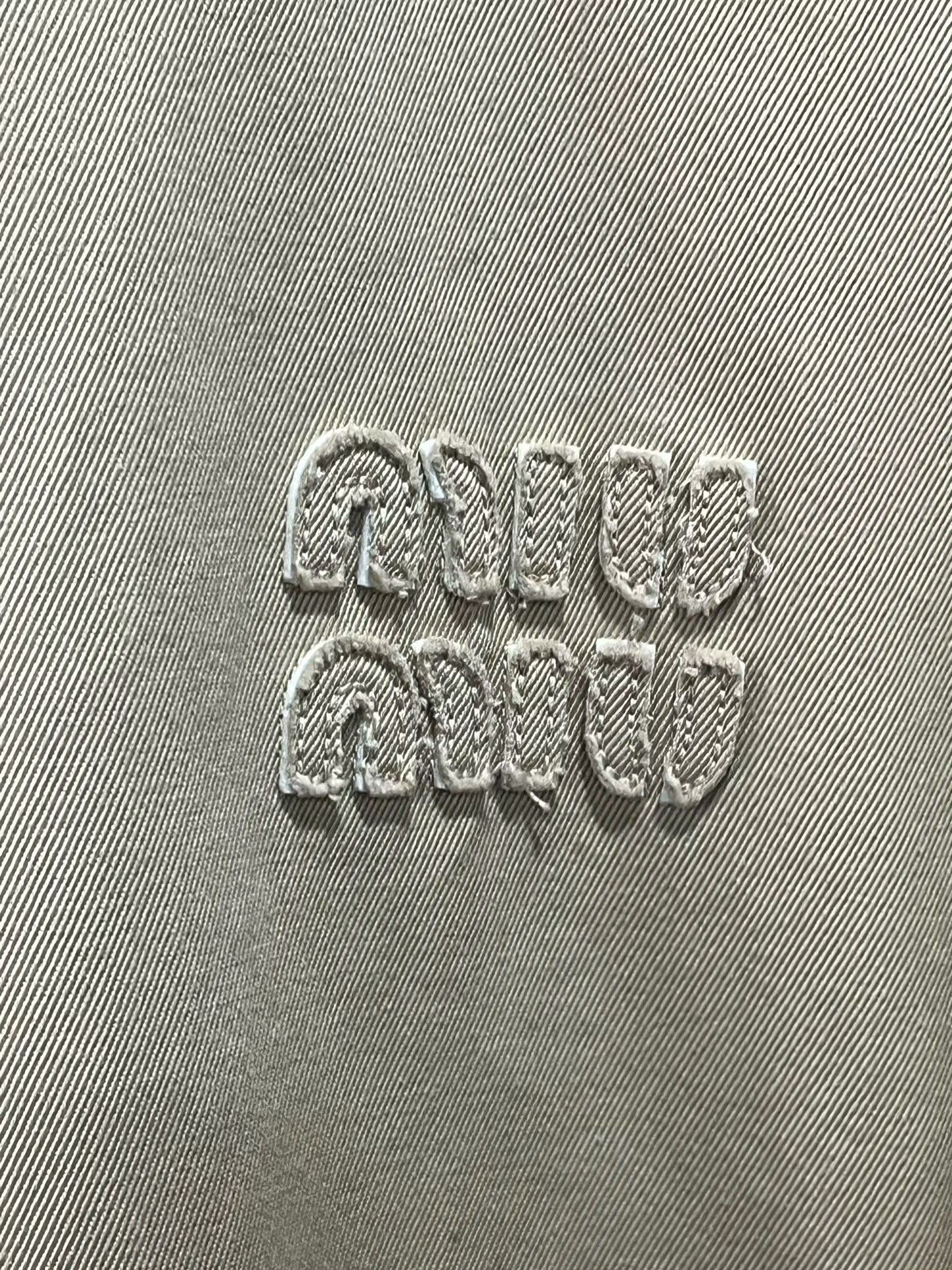 Miu Miu MIU MIU SS22 Solid Logo Zip Casual Jacket Size M / US 6-8 / IT 42-44 - 8 Thumbnail