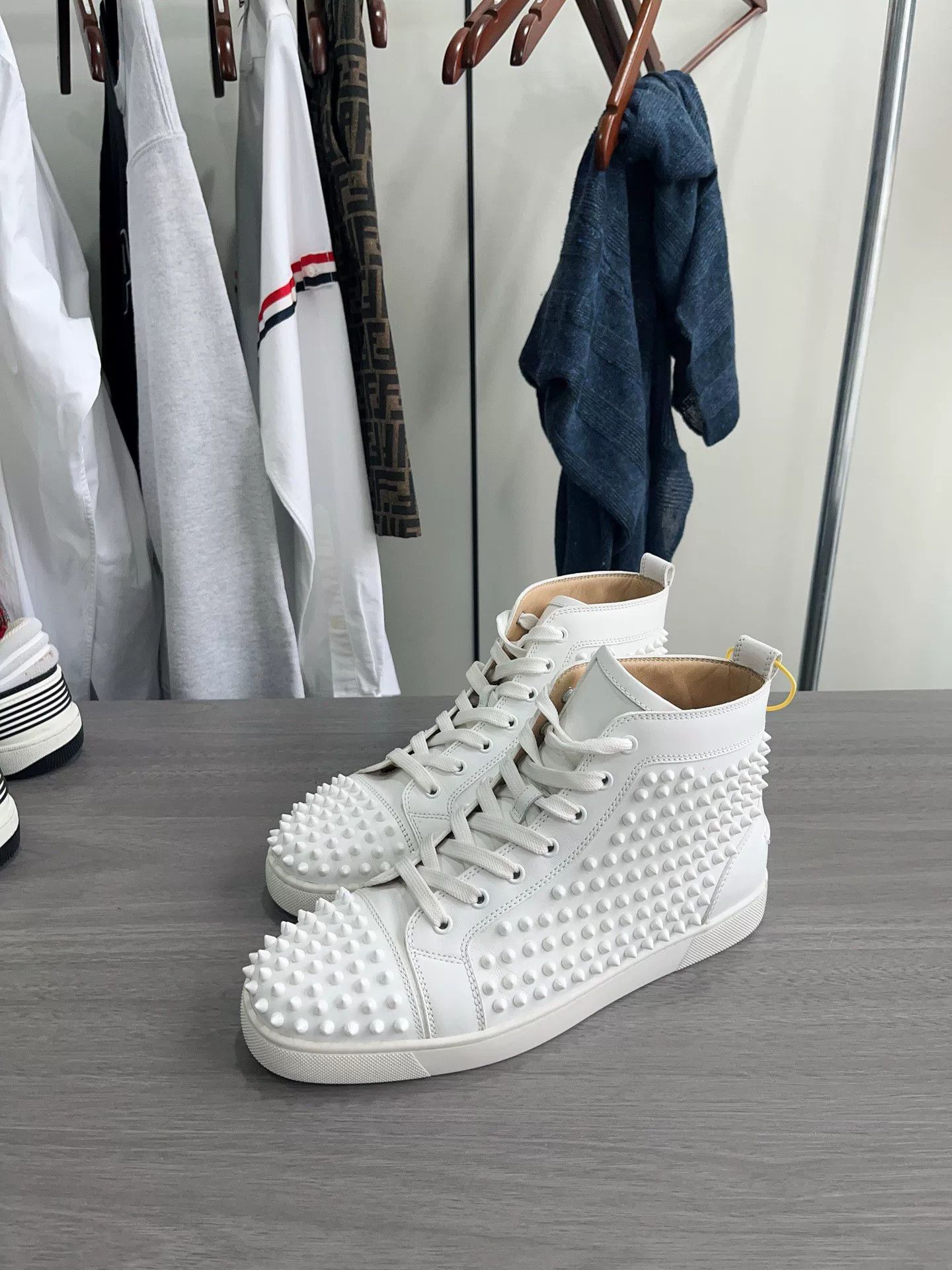 Christian Louboutin Christian Louboutin White High-Top Spiked Sneakers Size US 10 / EU 43 - 3 Thumbnail