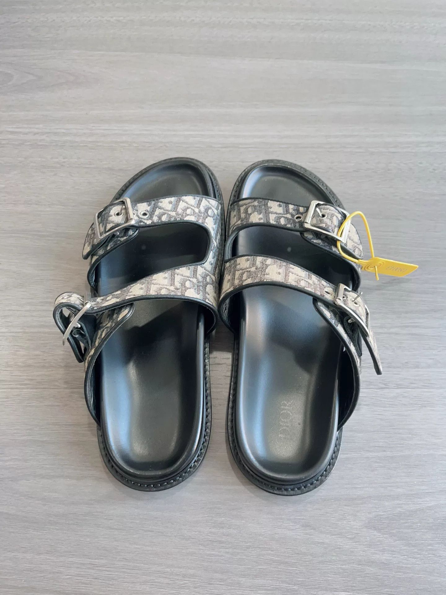 Dior Dior Printed Slide Sandals Size 40 Size US 7 / EU 40 - 7 Thumbnail
