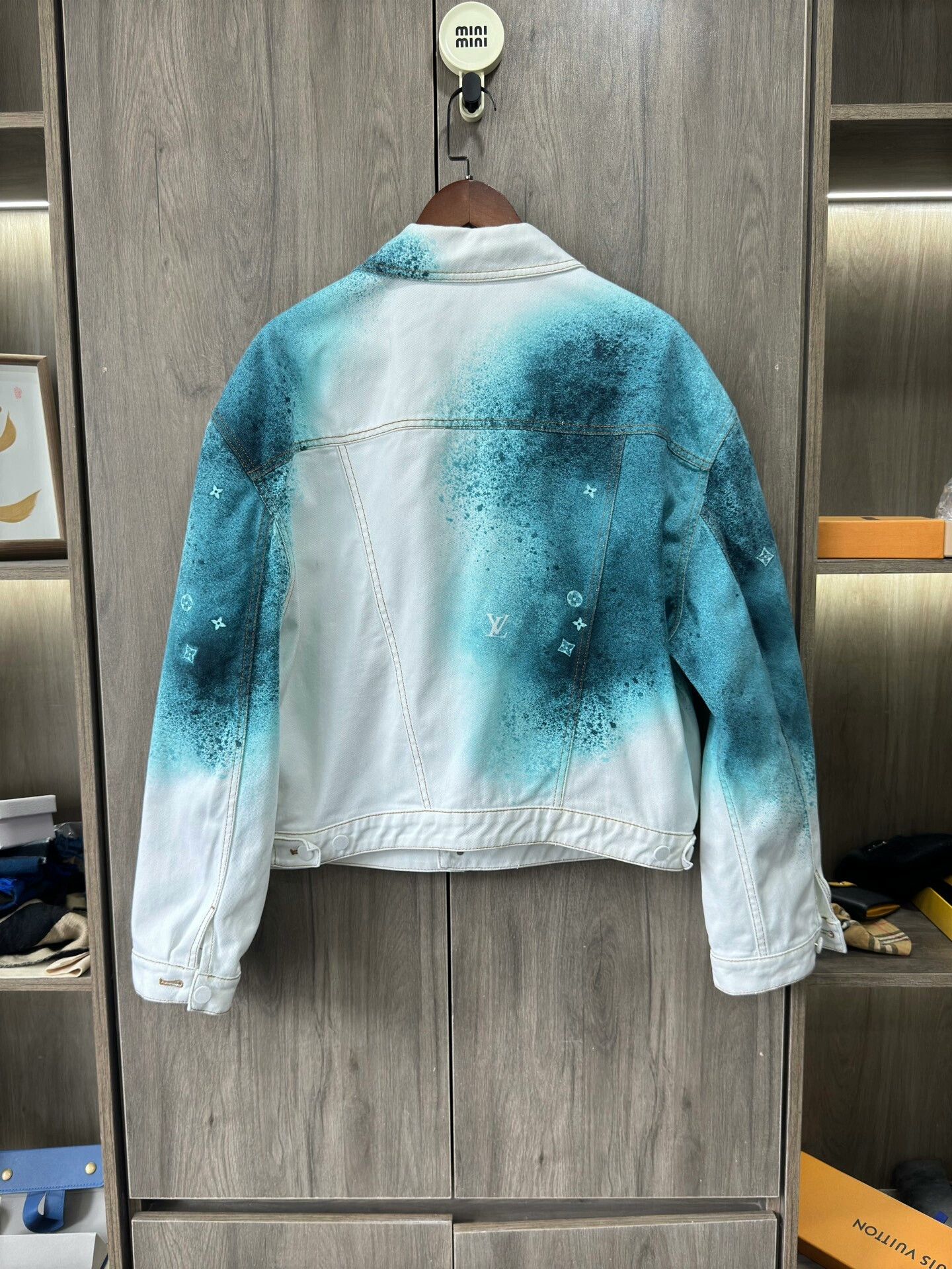 Louis Vuitton Louis Vuitton Starry Monogram Denim Jacket Size US L / EU 52-54 / 3 - 2 Thumbnail