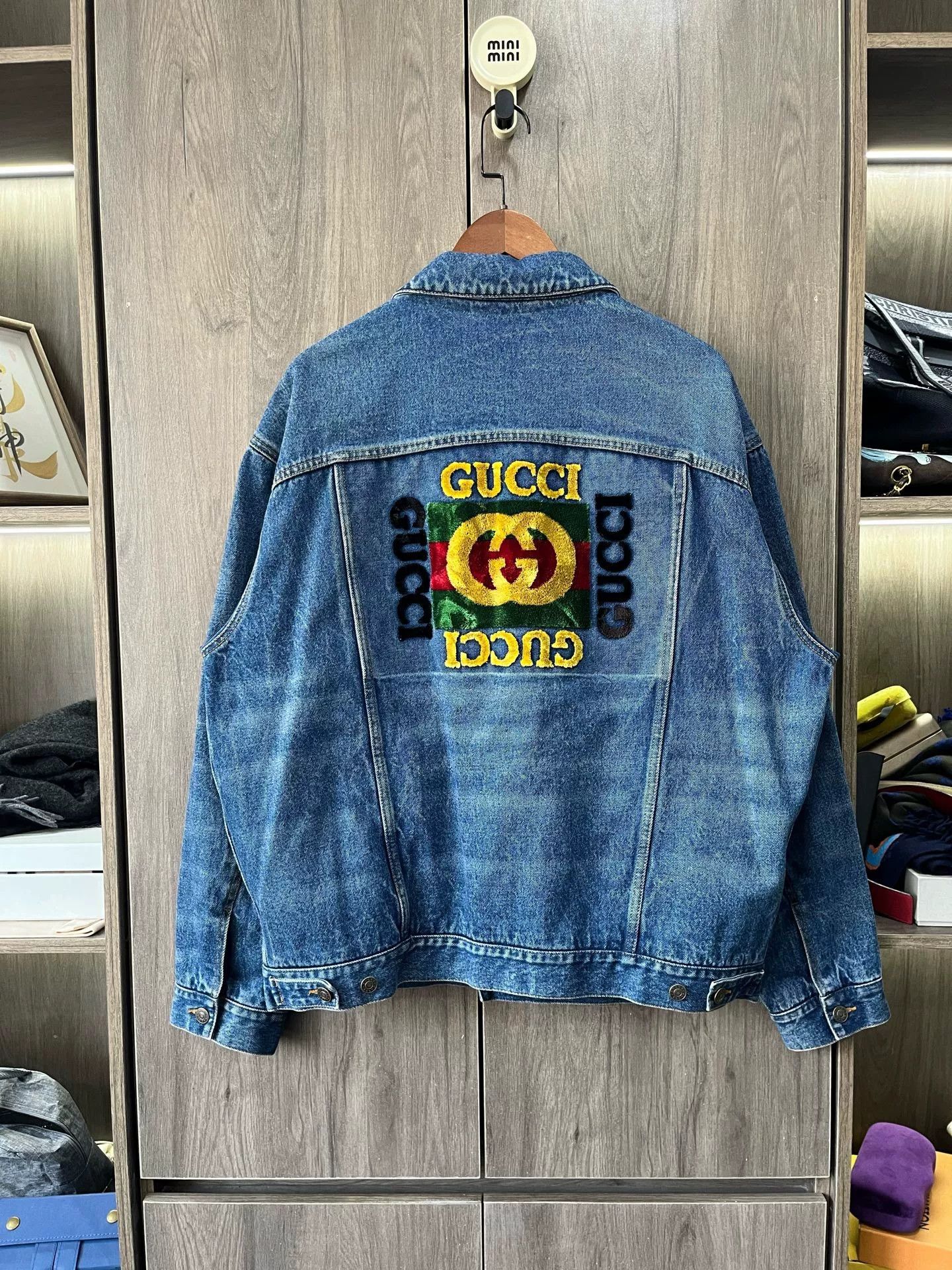 Gucci Gucci Washed Logo Denim Jacket Size US L / EU 52-54 / 3 - 2 Thumbnail
