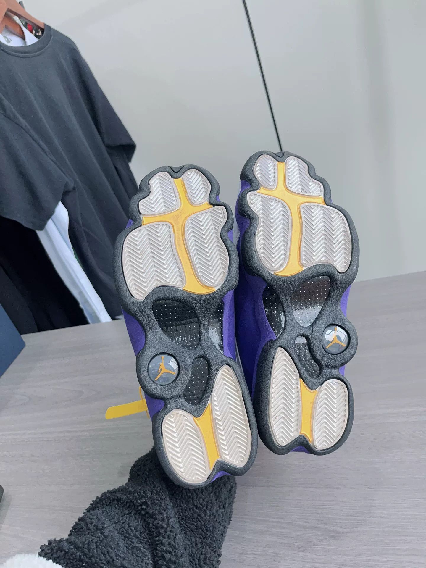 Jordan Brand Air Jordan 13 White Purple Lakers Size US 10 / EU 43 - 7 Thumbnail
