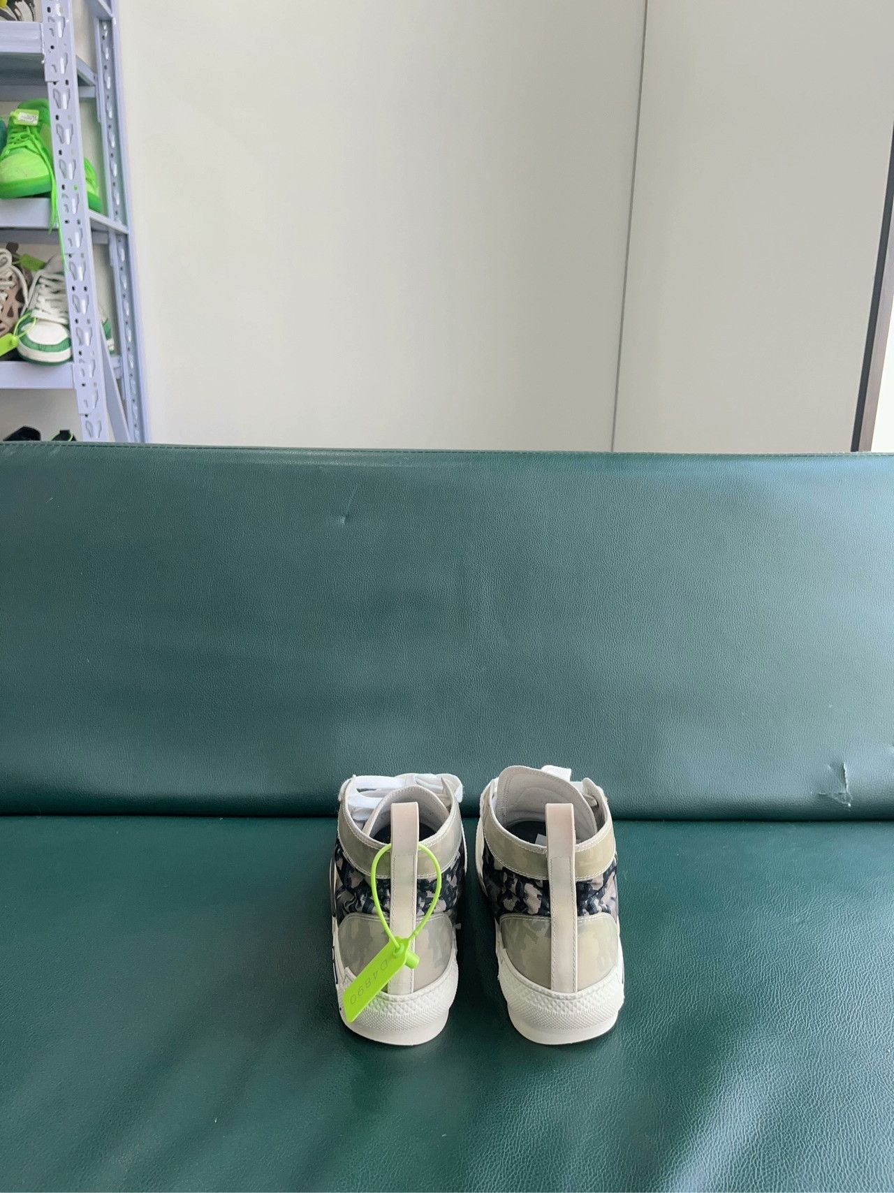 Dior DIOR B23 Sneakers Size 39 Size US 6 / EU 39 - 2 Thumbnail