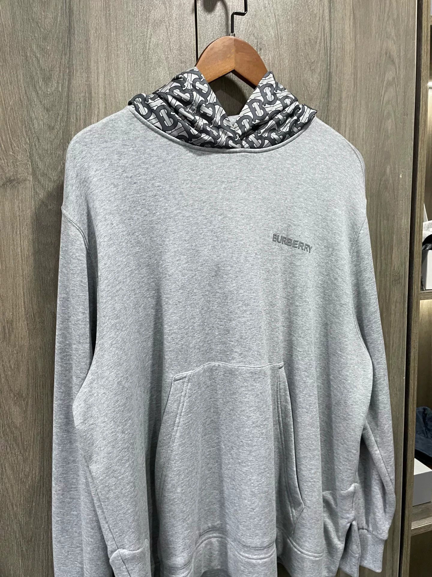 Burberry Burberry Printed Hoodie S New With Tags Size US S / EU 44-46 / 1 - 4 Thumbnail