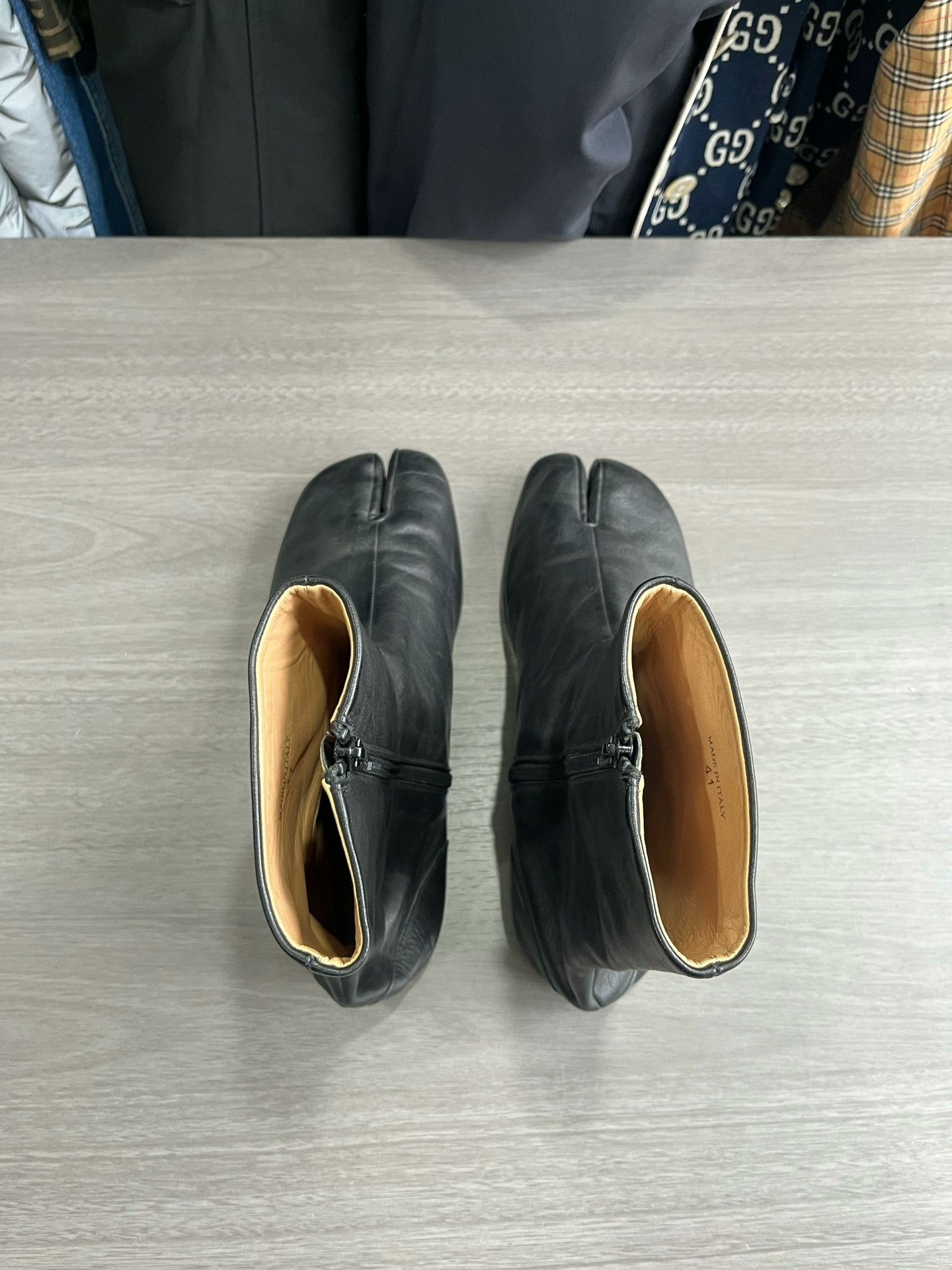 Maison Margiela Maison Margiela Tabi Flat Ankle Boots Size US 8 / EU 41 - 3 Thumbnail