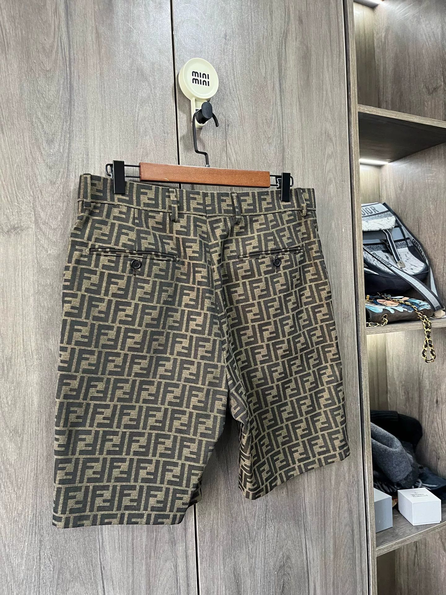 Fendi Fendi All-Over Print Shorts Size 48 Size US 32 / EU 48 - 5 Thumbnail