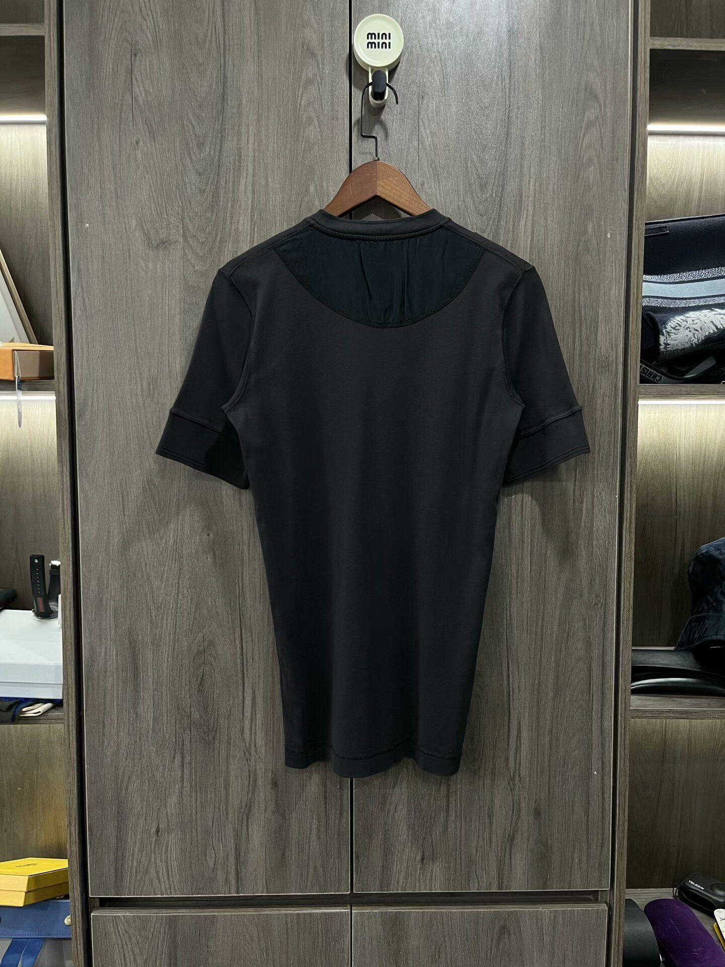 Dolce & Gabbana Dolce & Gabbana Short-Sleeve Top Size US M / EU 48-50 / 2 - 2 Thumbnail
