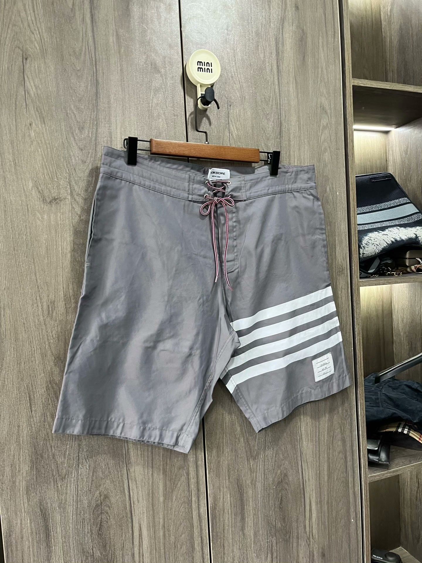 Thom Browne Thom Browne Four Stripe Nylon Shorts Size US 26 / EU 42 - 4 Thumbnail